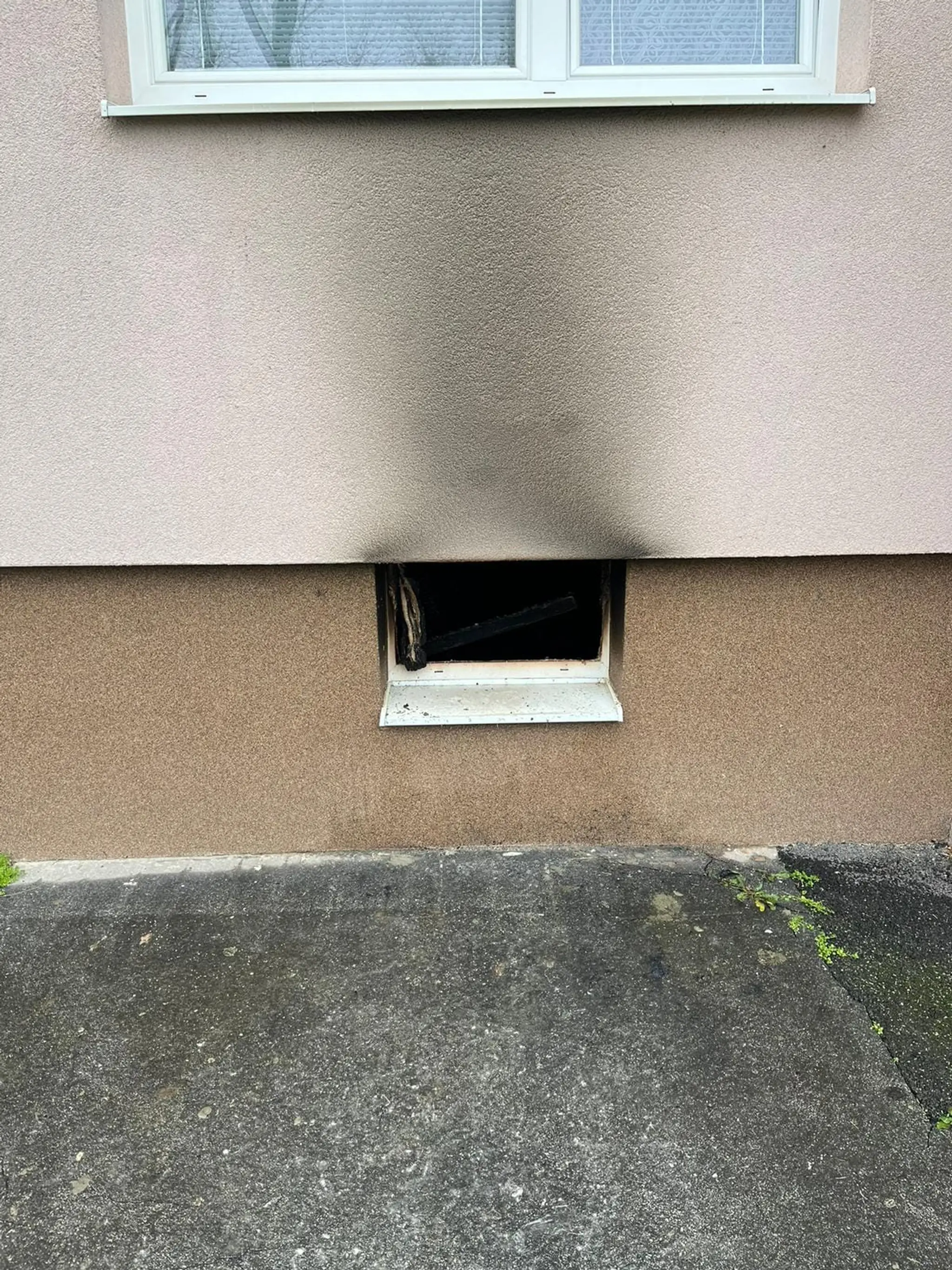Požiar v pivnici obytného domu