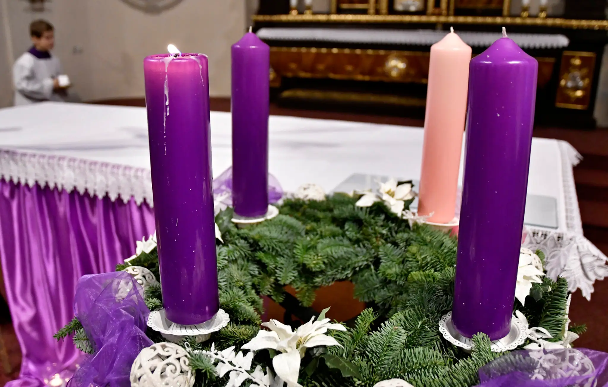 Adventný veniec.