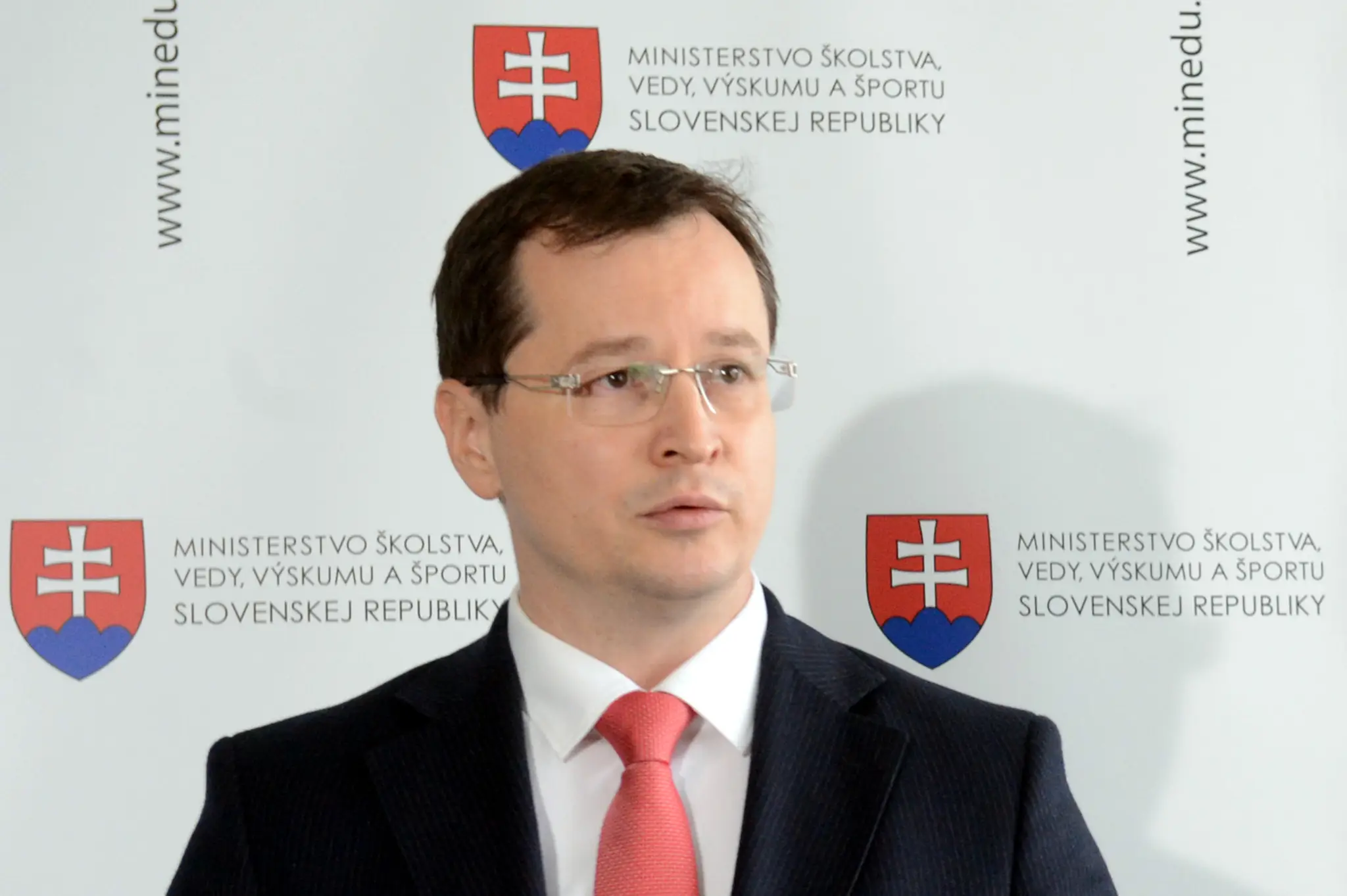 Na snímke minister školstva, vedy, výskumu a športu SR Juraj Draxler