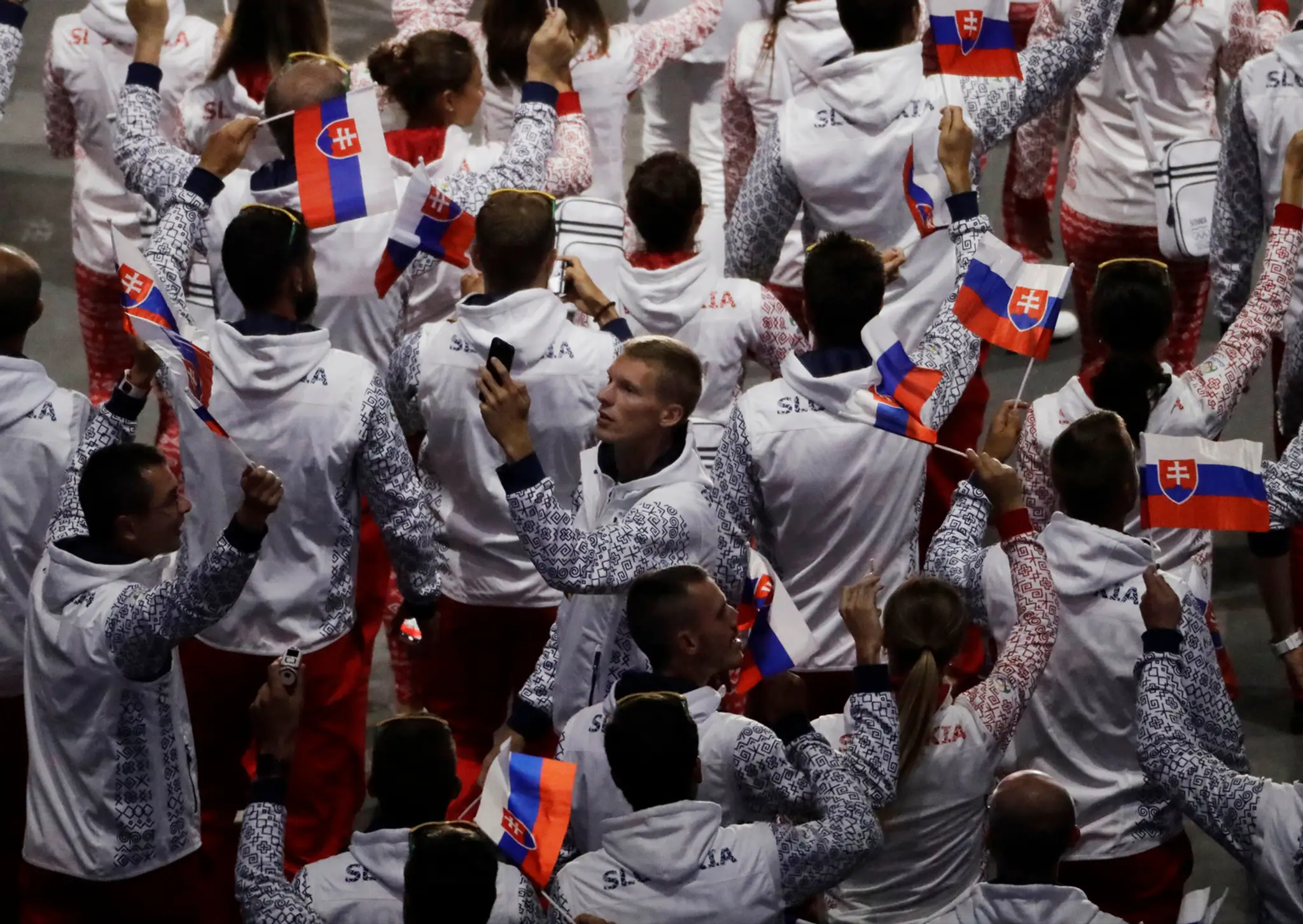 Slovenská výprava počas otváracieho ceremoniálu na OH v Riu.