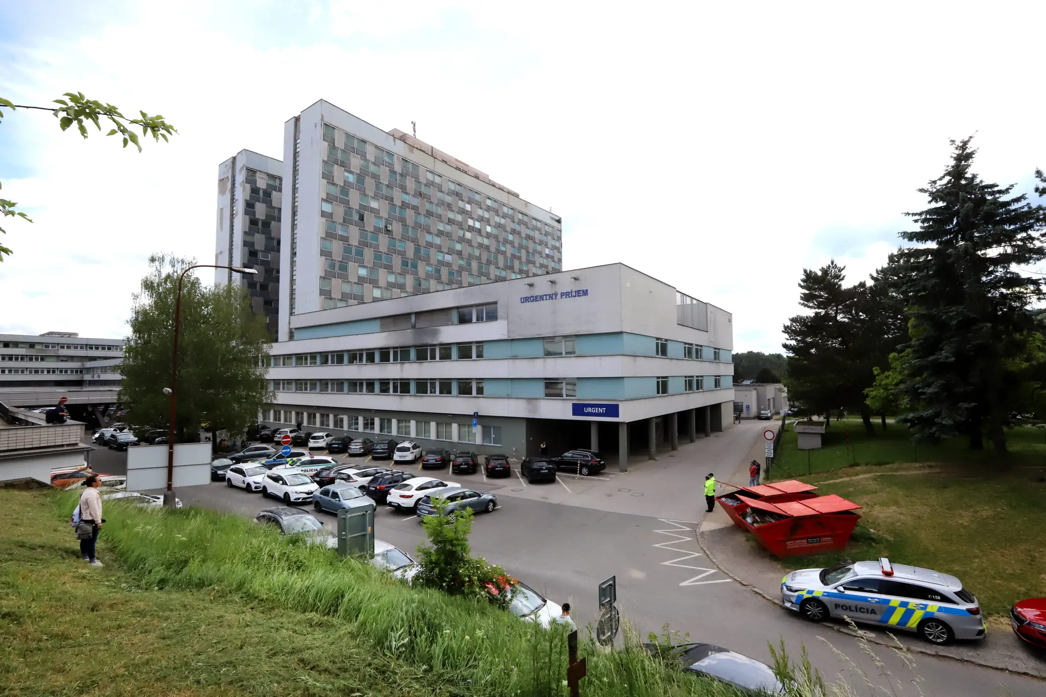 Na snímke Rooseveltová nemocnica s poliklinikou v Banskej Bystrici.