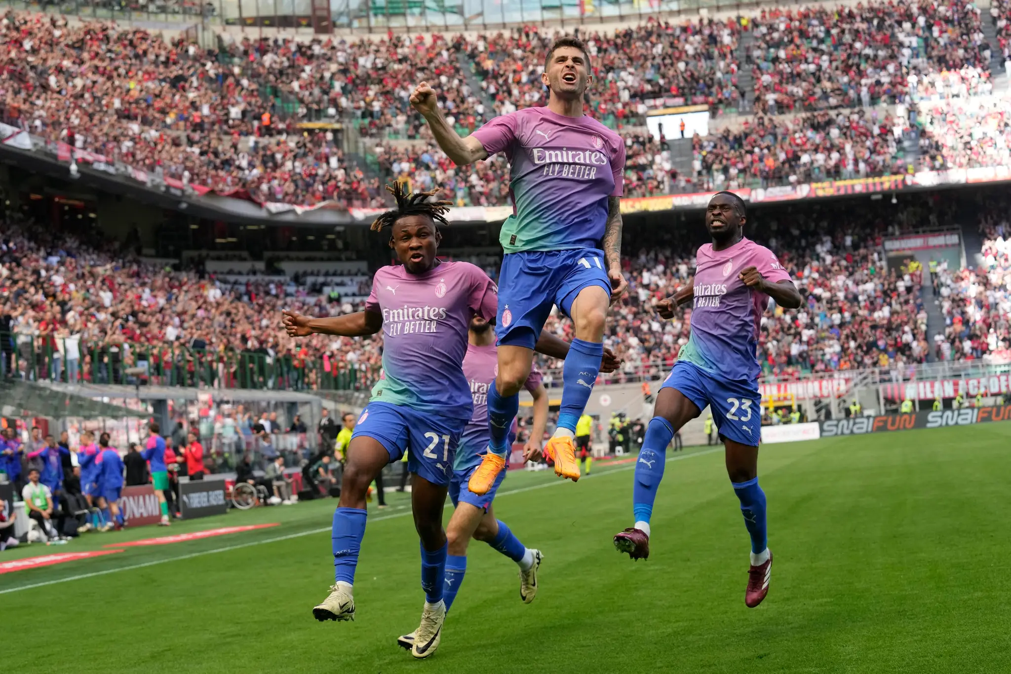 Christian Pulisic sa teší po strelení gólu.