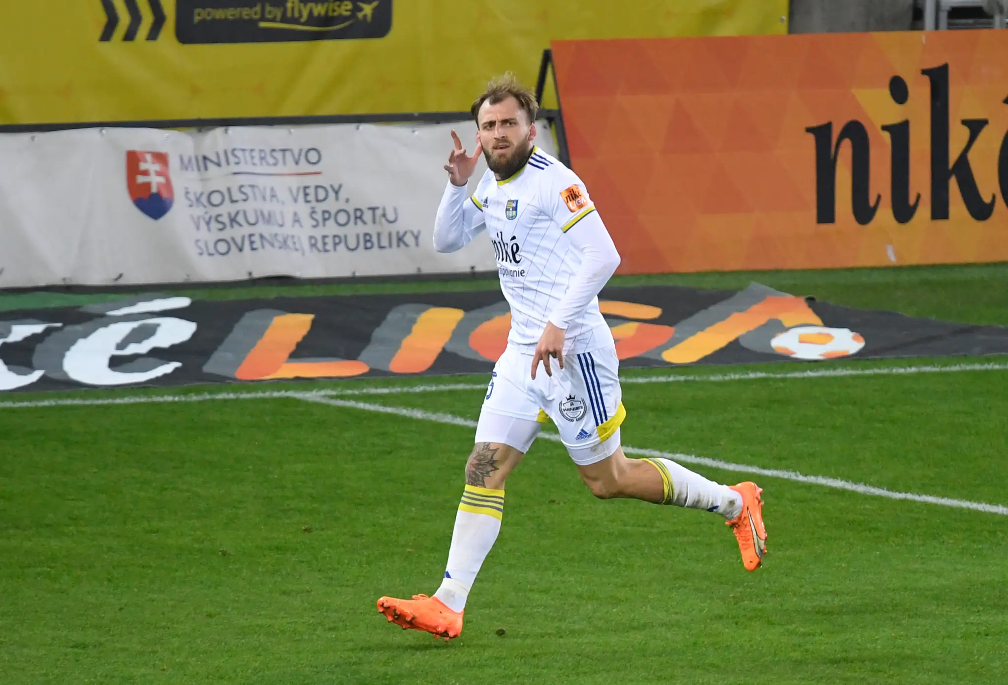Zan Medved hviezdil.