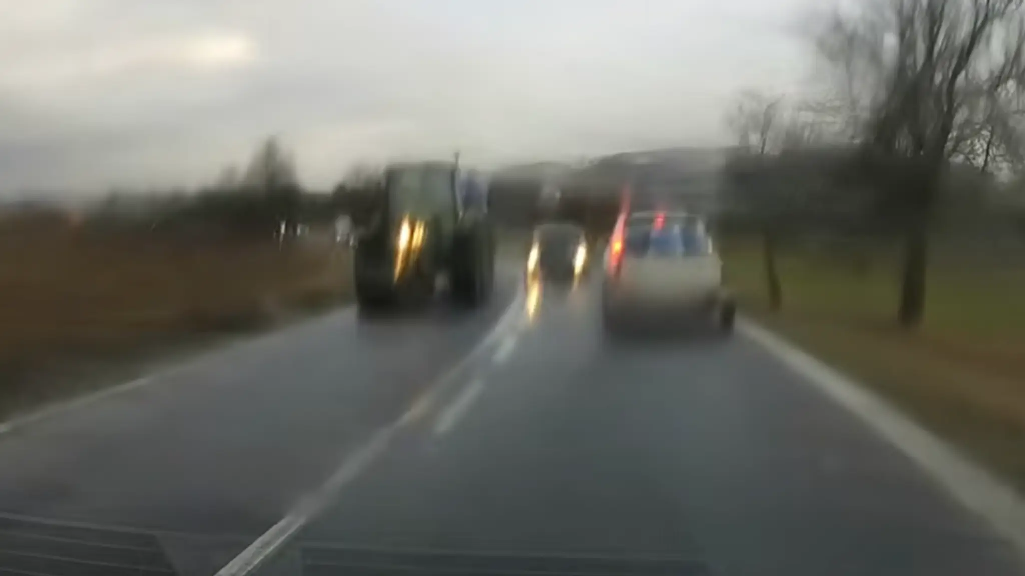 Nebezpečný predbiehací manéver v Česku
