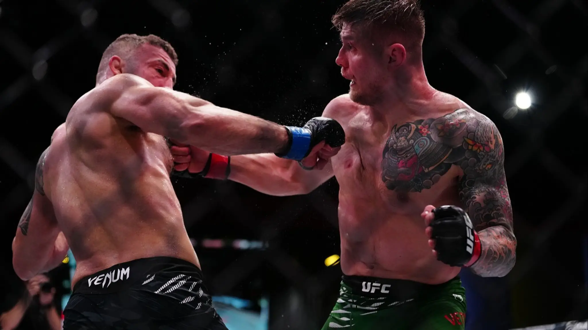 Gruzínec Roman Dolidze zdolal na UFC Fight Night v Las Vegas Taliana Marvina Vettoriho. (cropped)