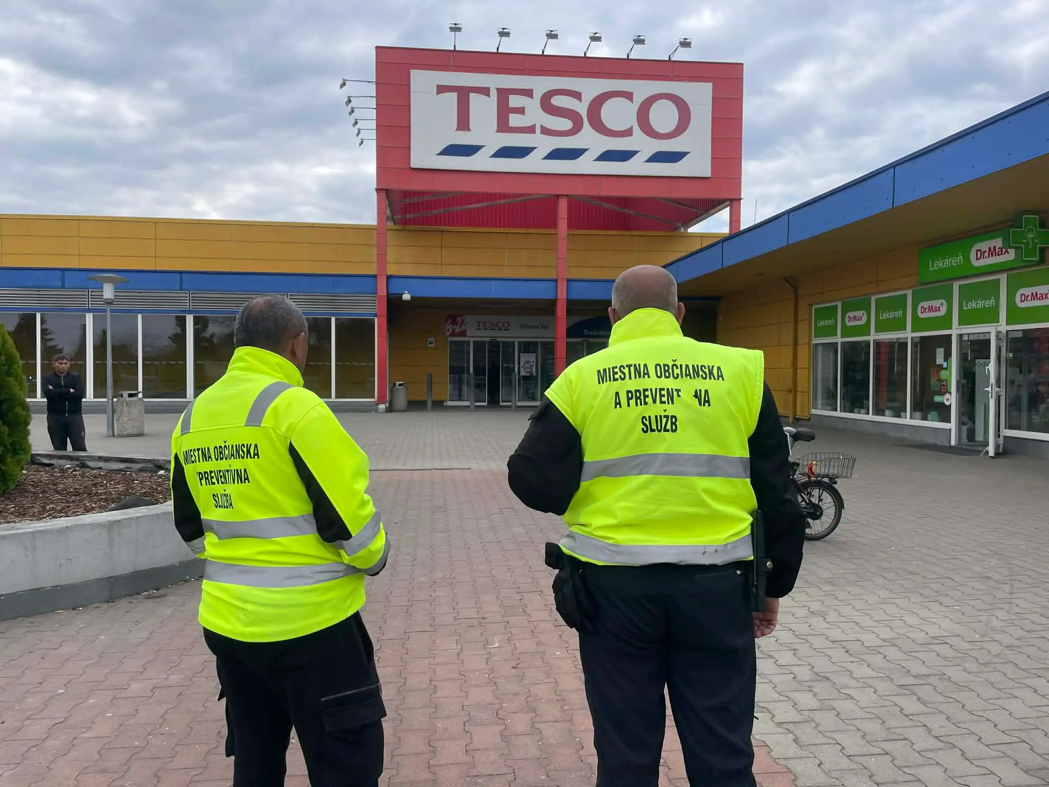 Útok v supermarkete v Trebišove