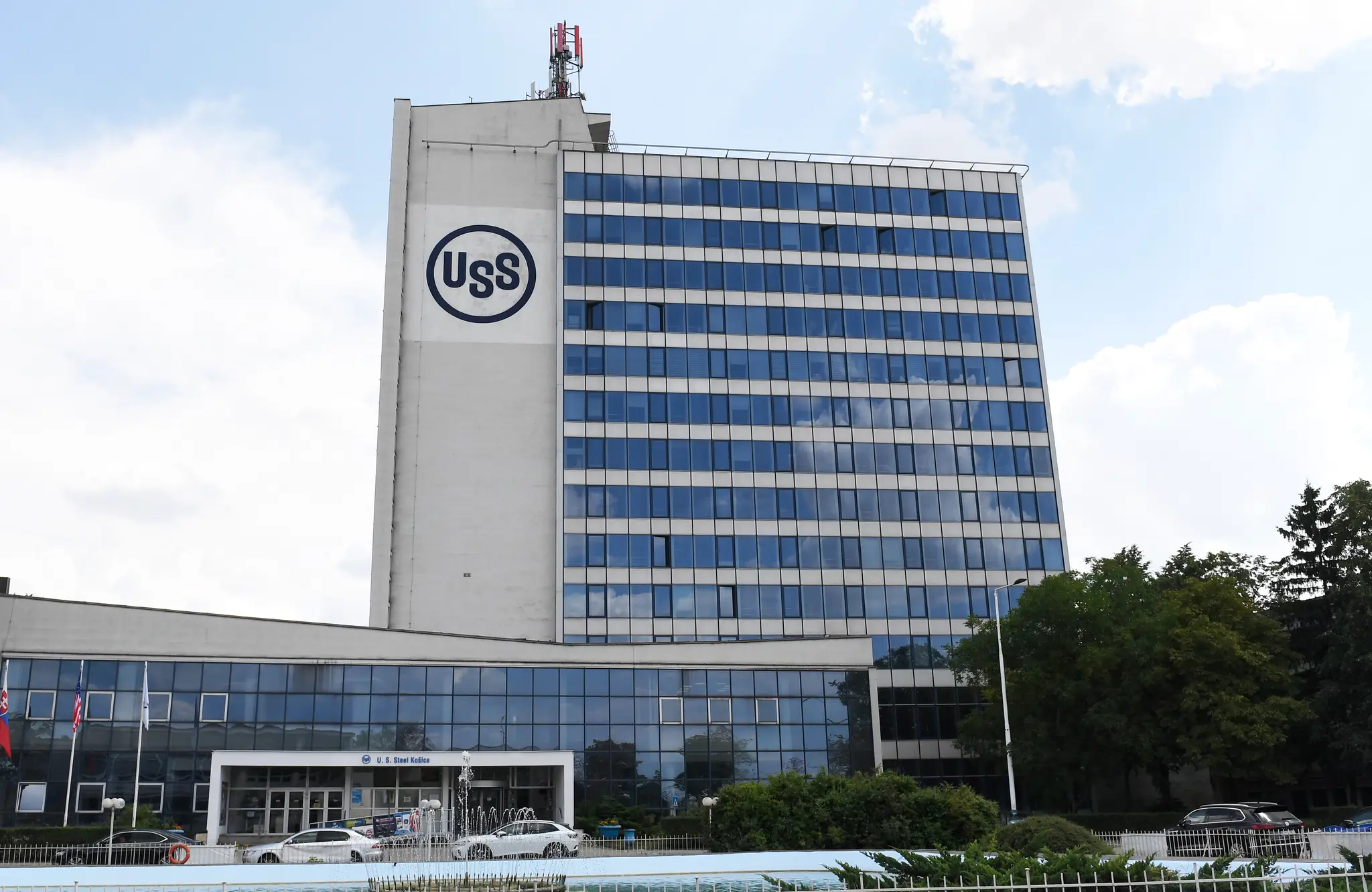 Budova US Steel Košice.