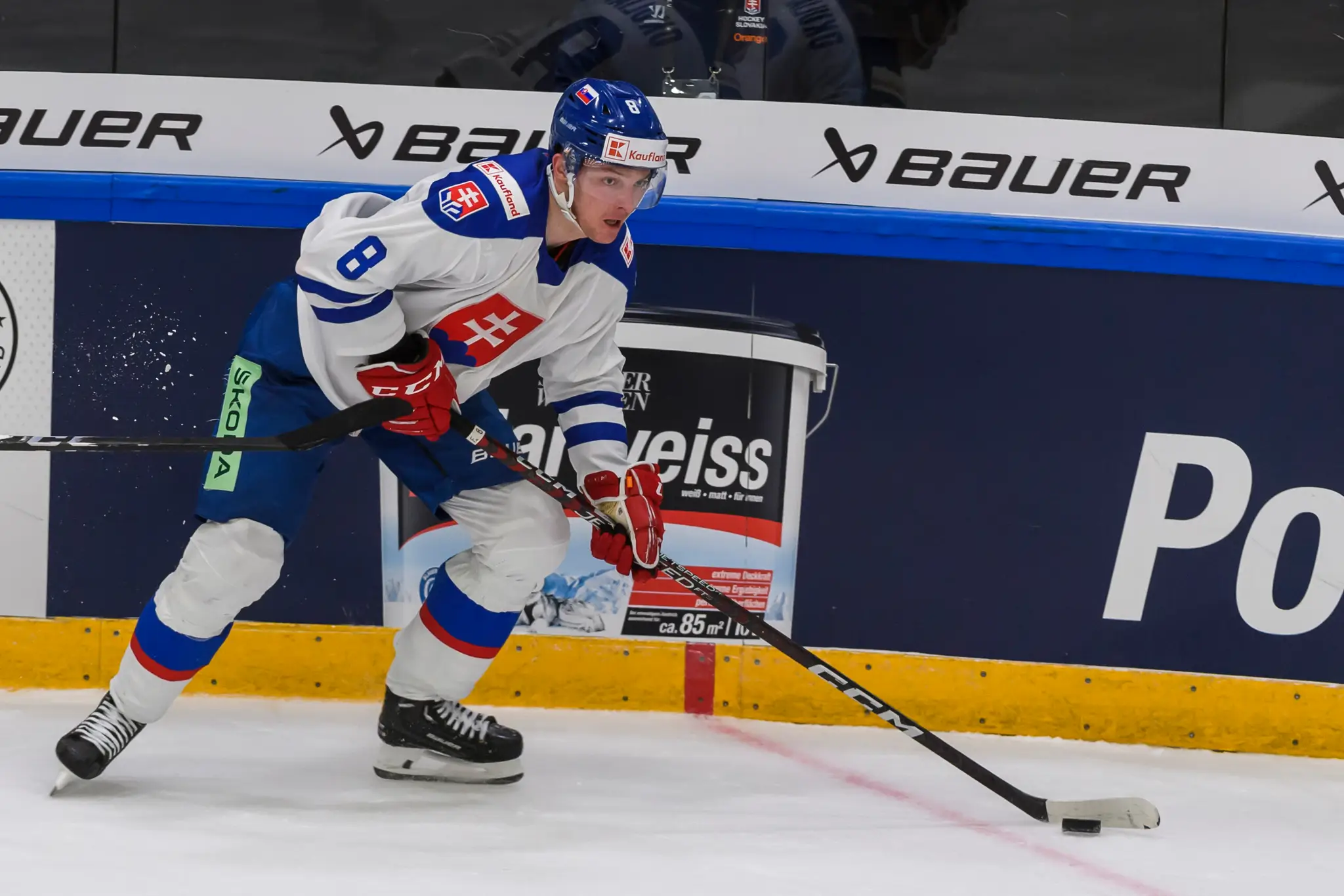 Slovenský hokejista Oliver Okuliar