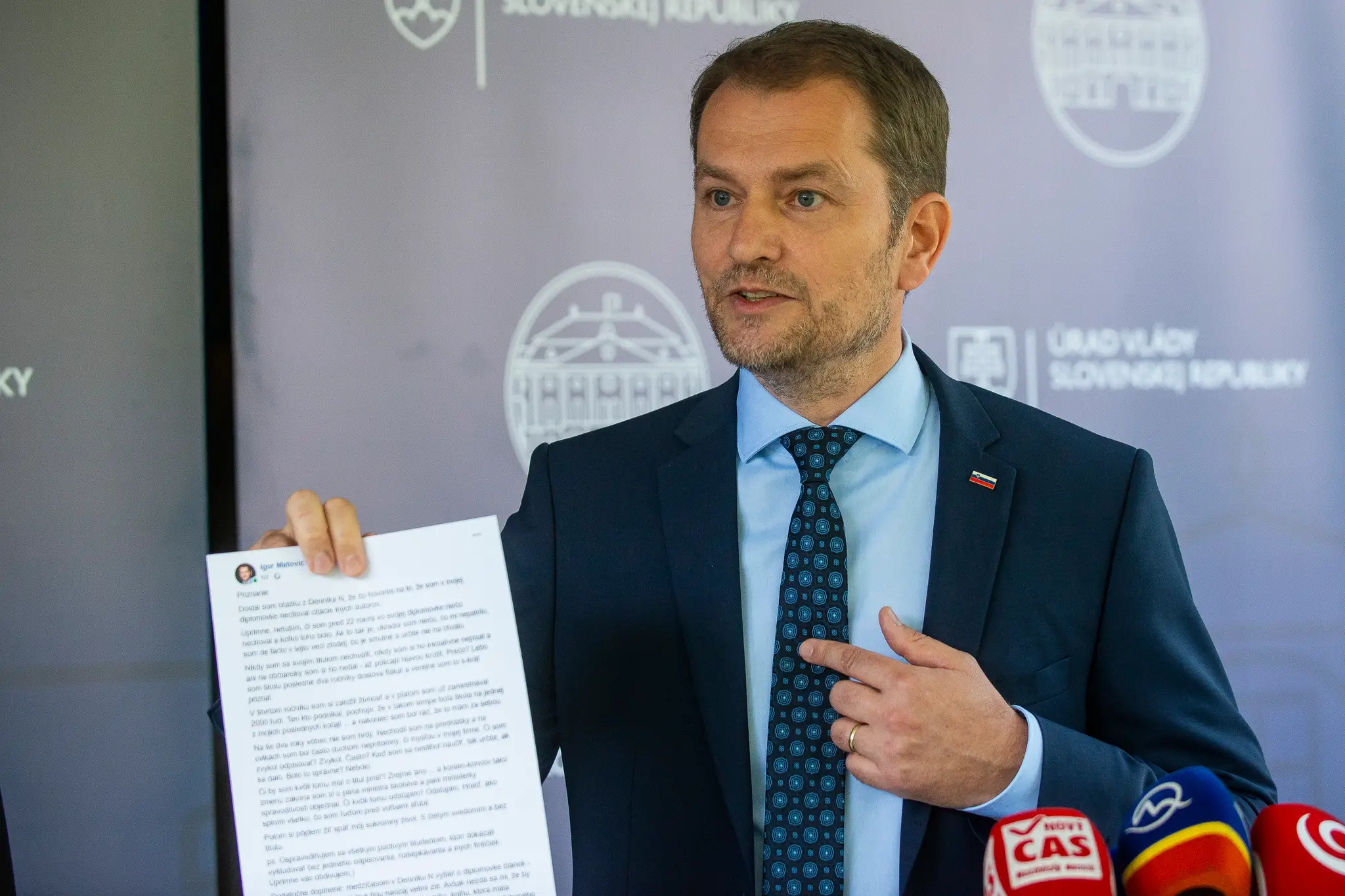 Na snímke predseda vlády SR Igor Matovič počas tlačovej konferencie ohľadne svojej diplomovej práce 22. júla 2020 v Bratislave.