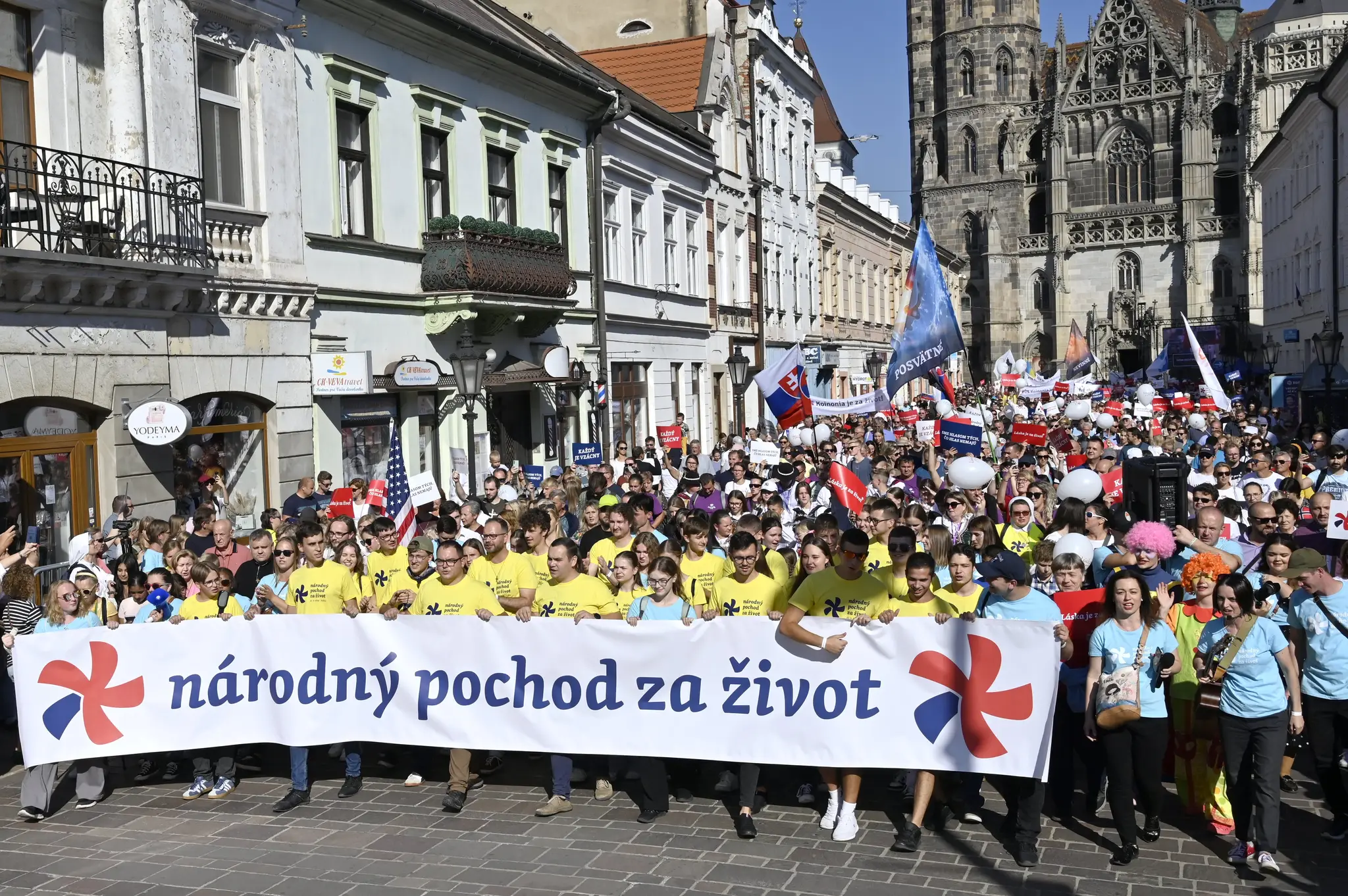 Národný pochod za život na Alžbetinej ulici v Košiciach