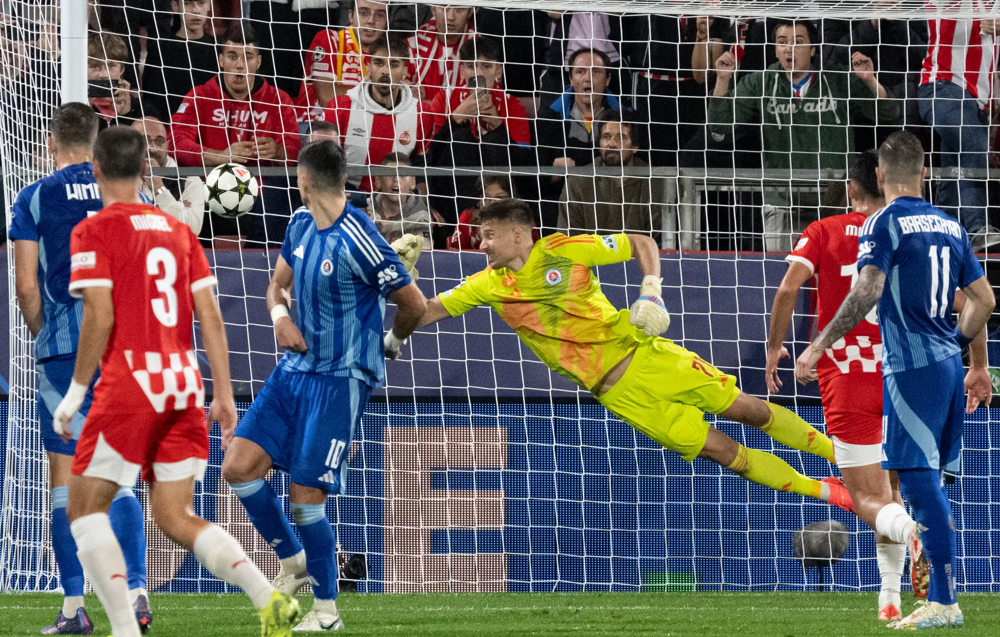 Dominik Takáč v akcii