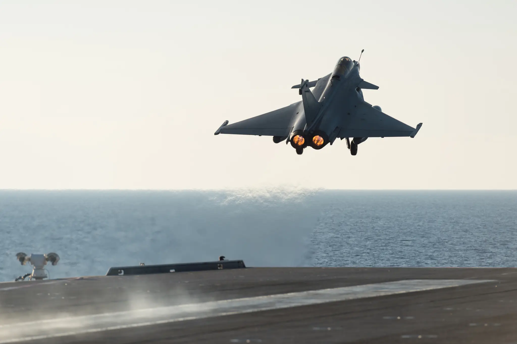 France_Syria082303303850.jpg