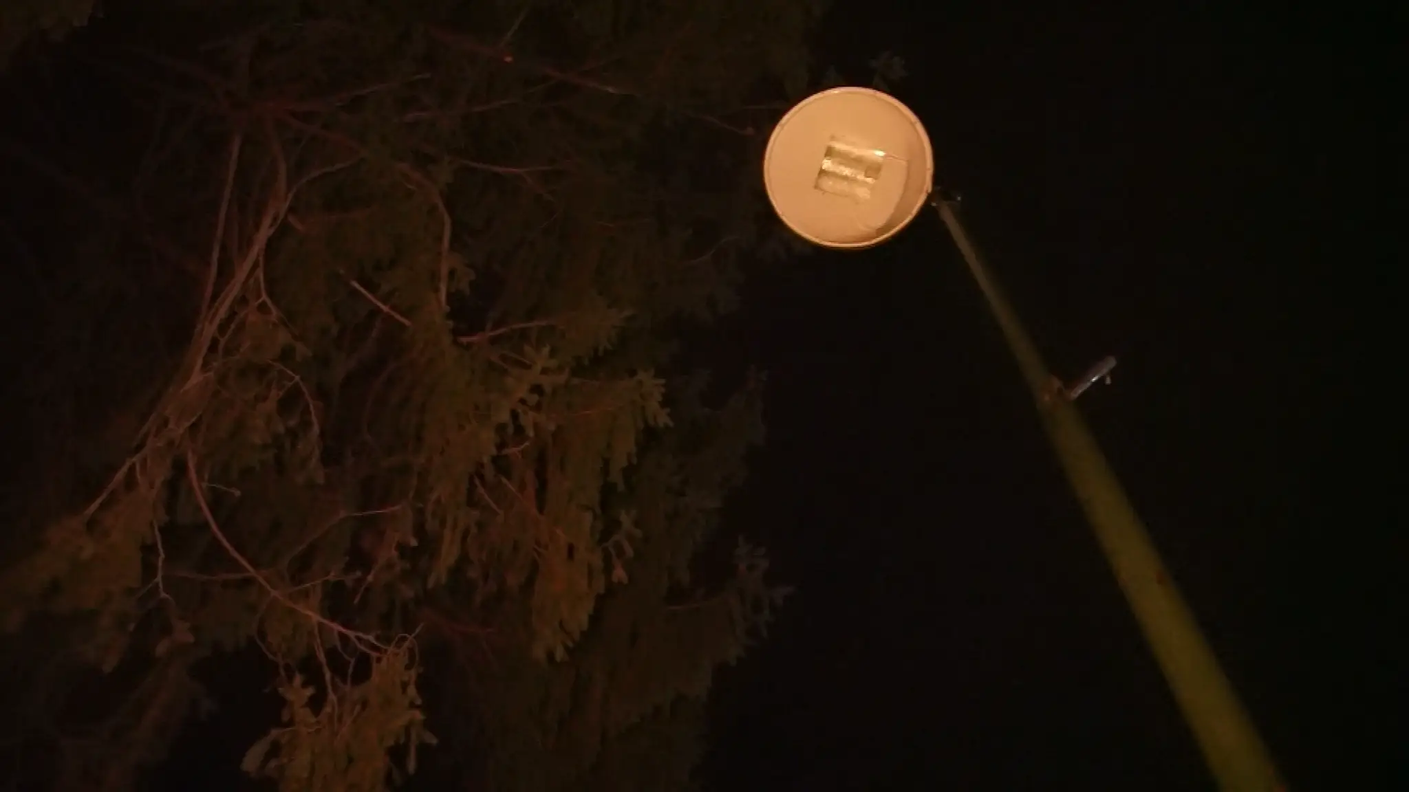 Vypnutá lampa.