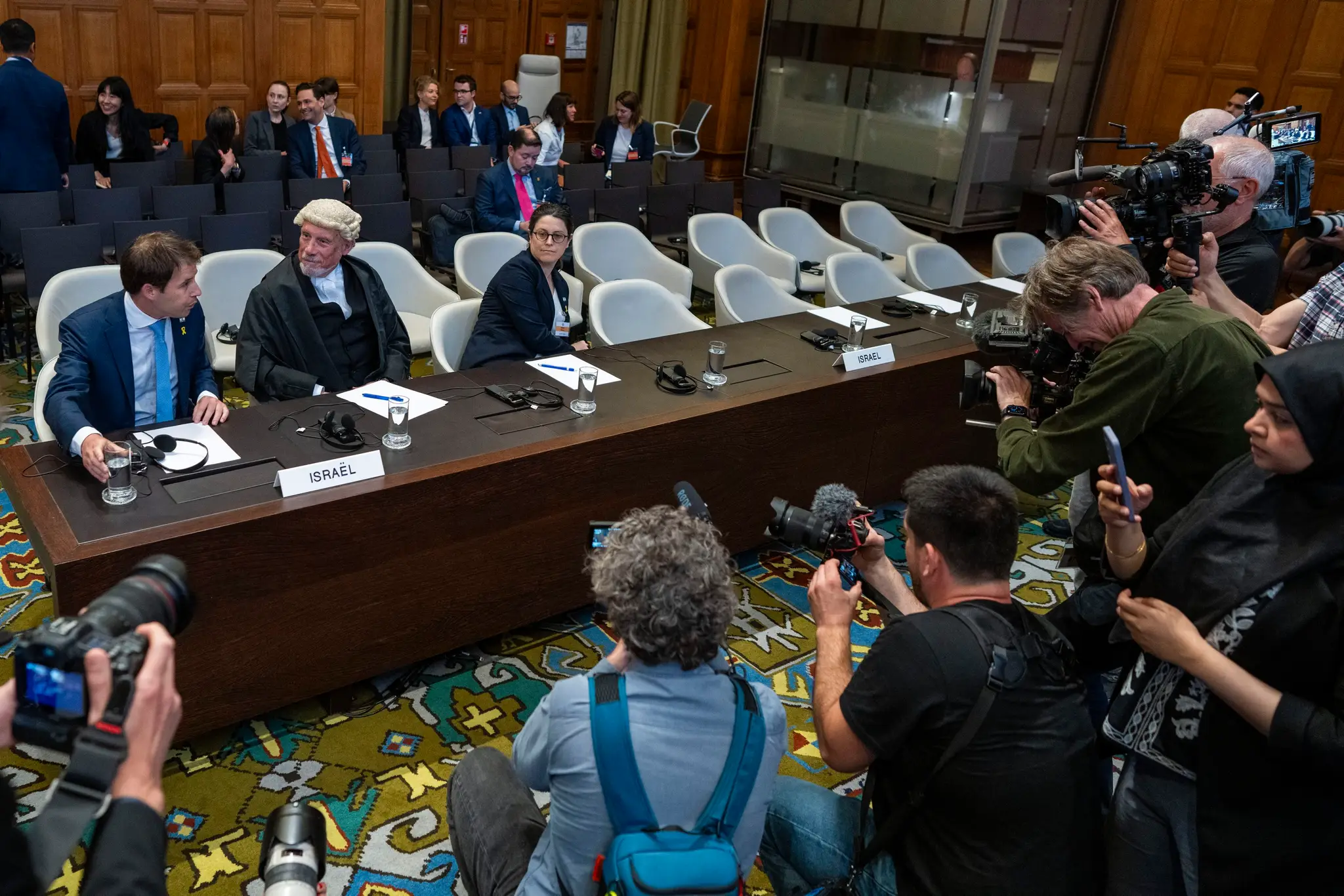 Sudcovia MSD na tlačovej konferencii odpovedajú na otázky novinárov.