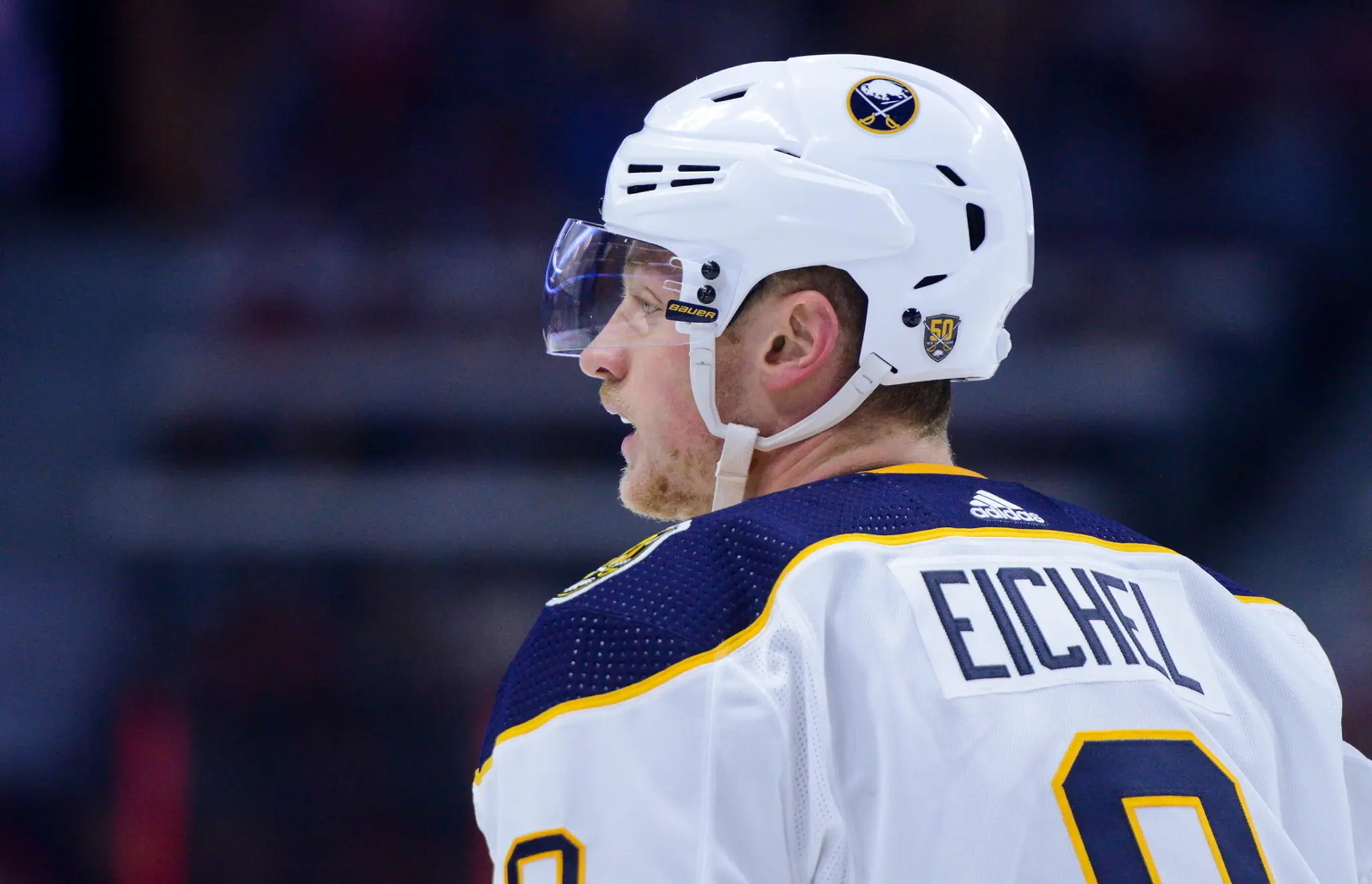 Joonas Korpisalo z Columbusu proti NY Islanders.