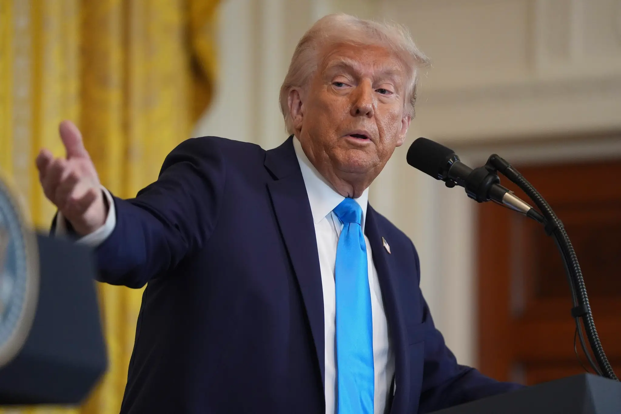 Na snímke americký prezident Donald Trump počas tlačovej konferencie v Bielom dome.