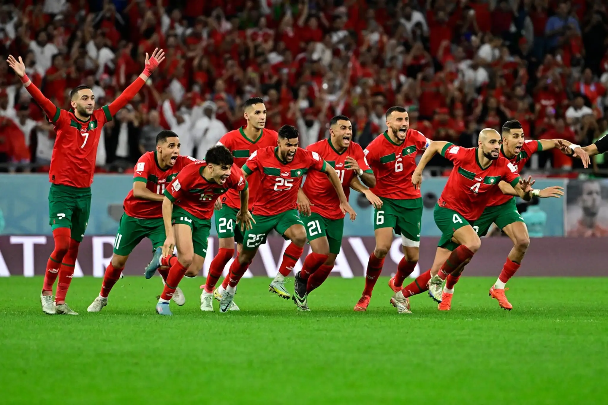 Hráči Maroka sa radujú po víťastve 3:0 v penaltovom rozstrele