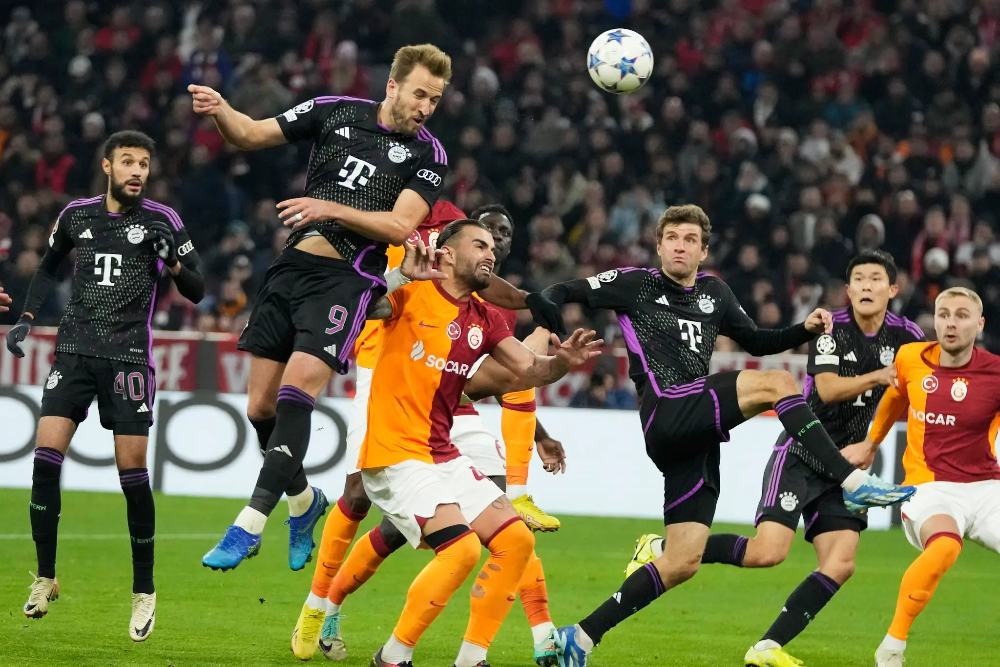 Harry Kane poslal Bayern do osemfinále.