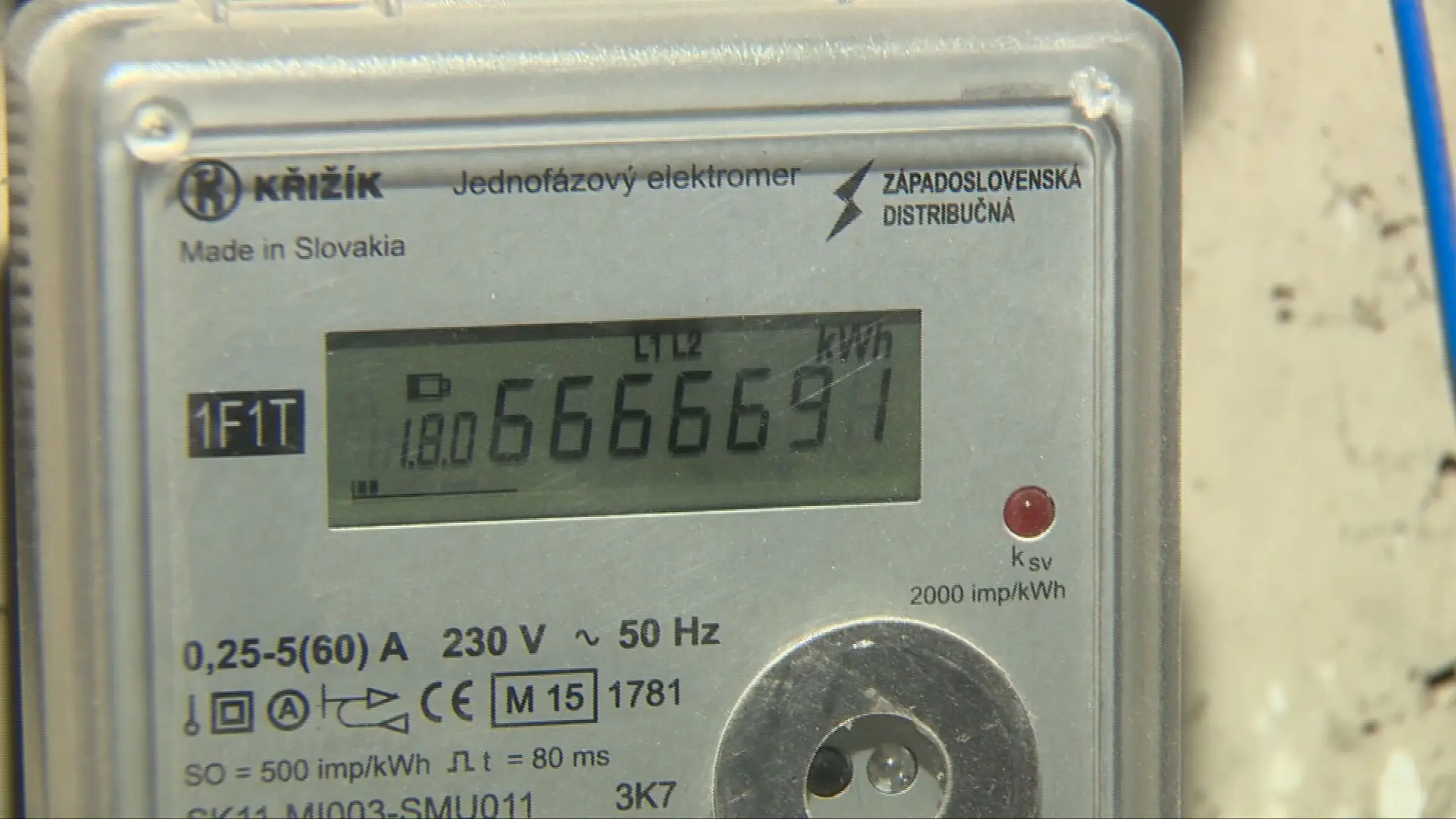Elektromer mužovi ukázal milióny spotrebovaných kilowattov