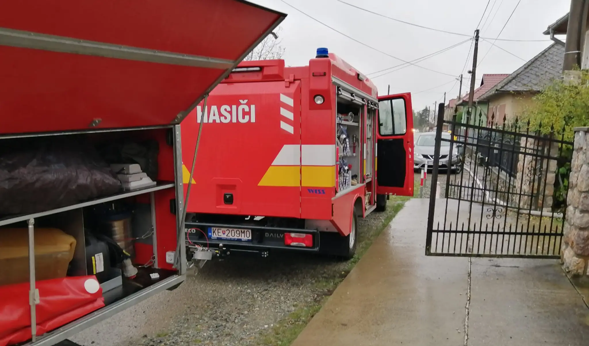 Paňovce zaliala voda.