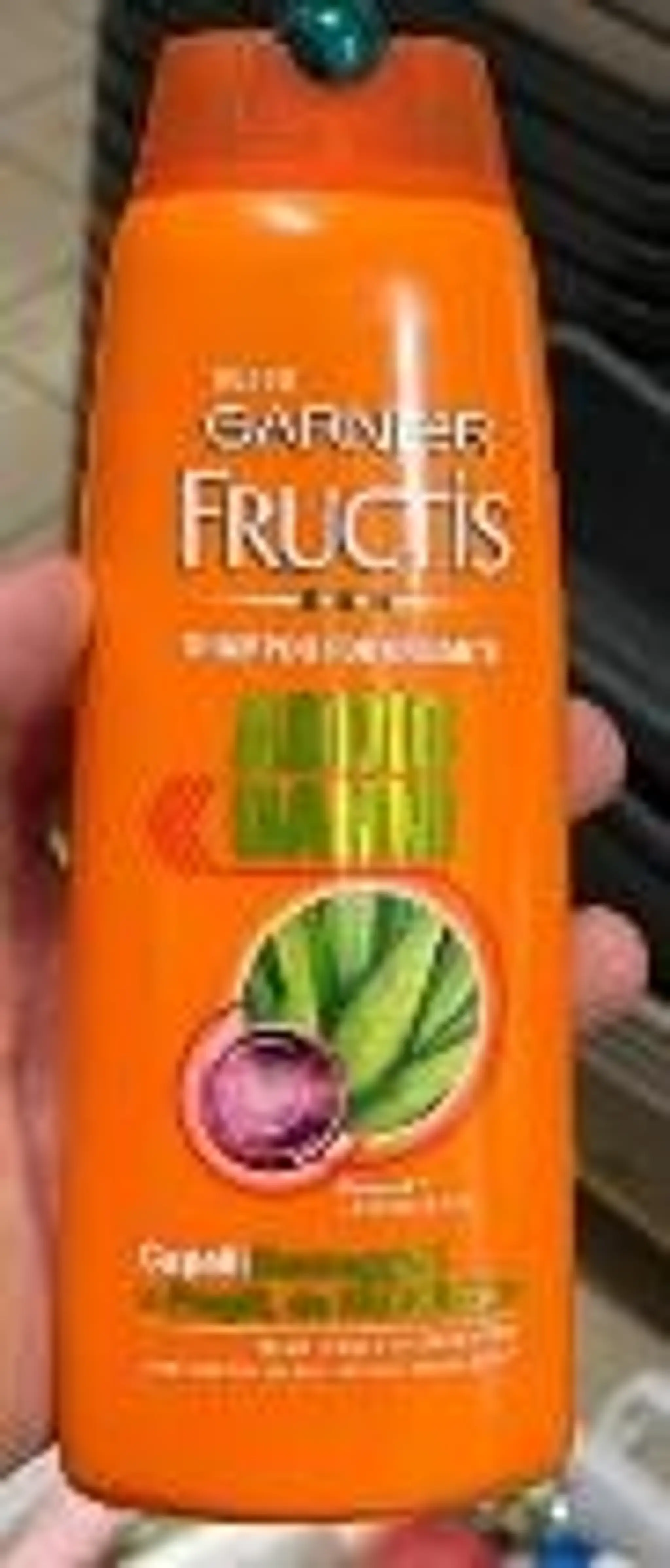 Garnier Fructis shampoo fortificante