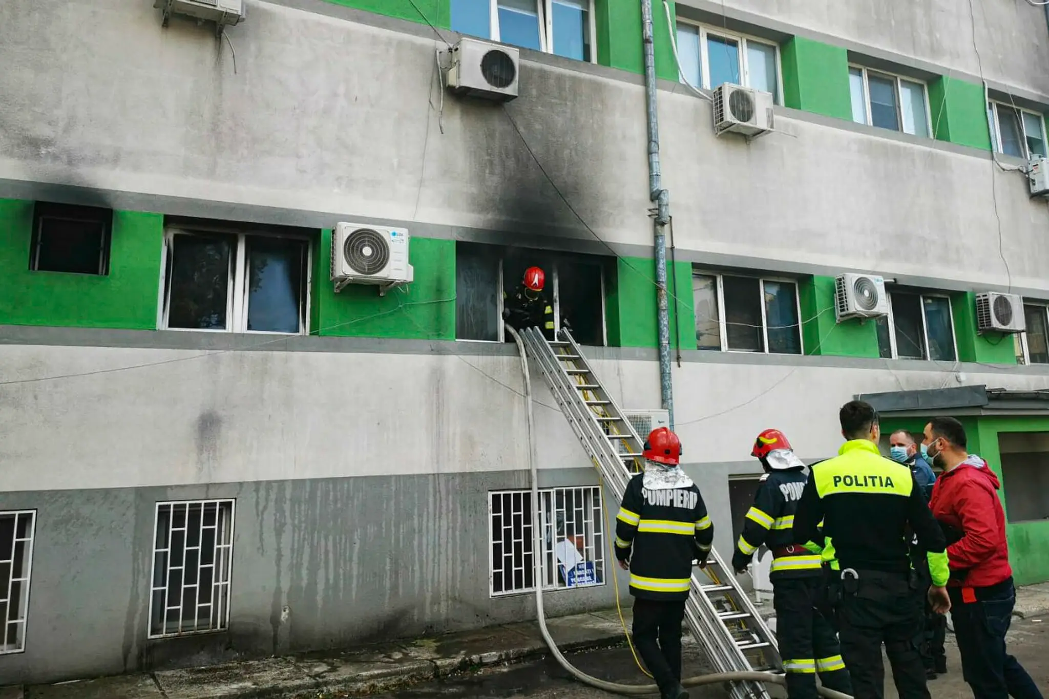 Požiar v nemocnici v Rumunsku