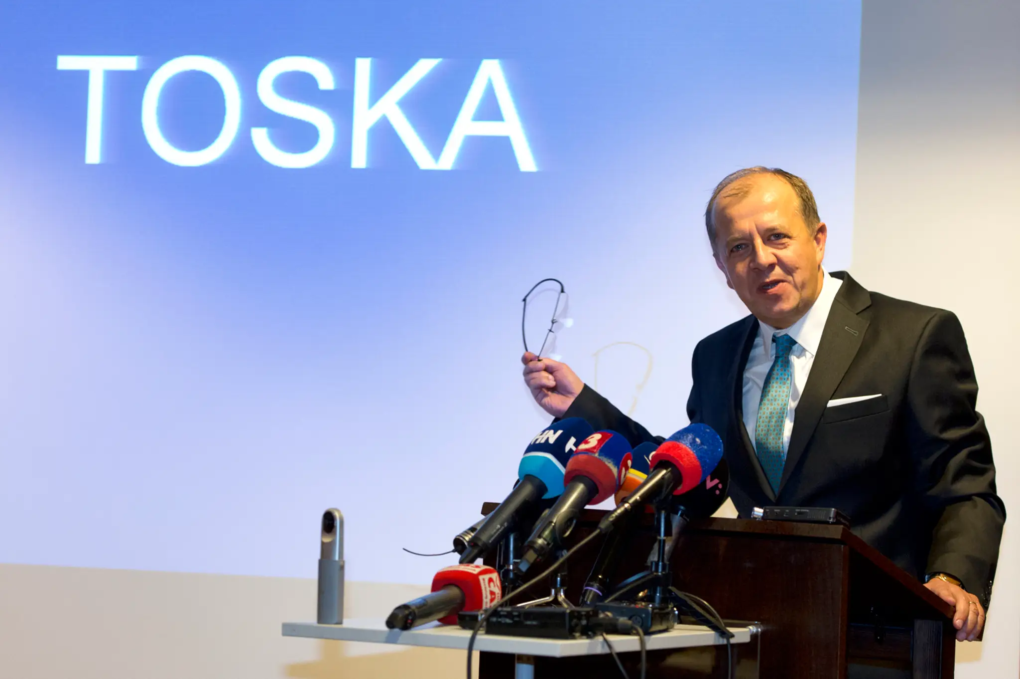 Richard Rybníček oznamuje založenie strany TOSKA.