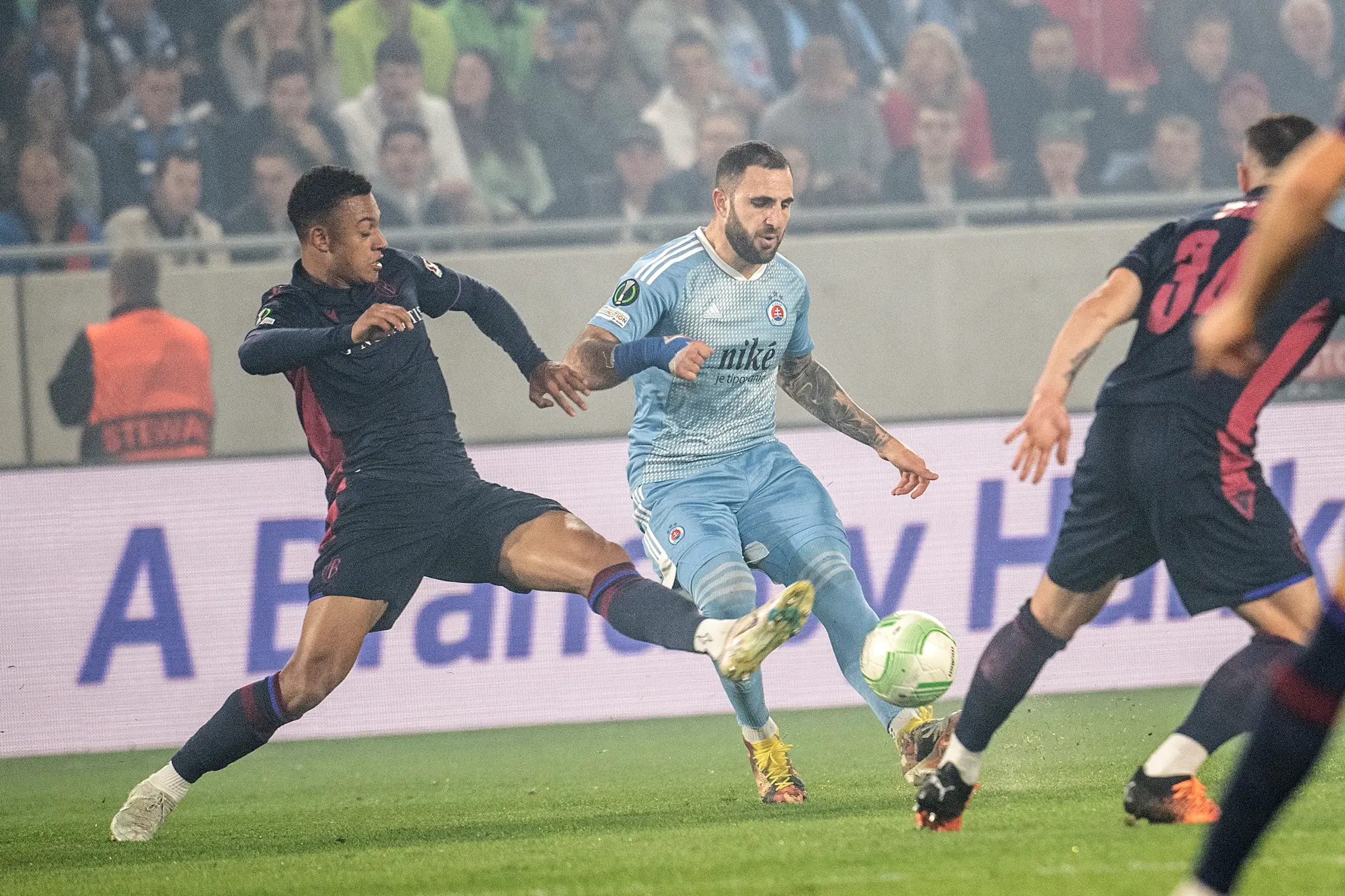 Momentka zo zápasu Slovan - Bazilej