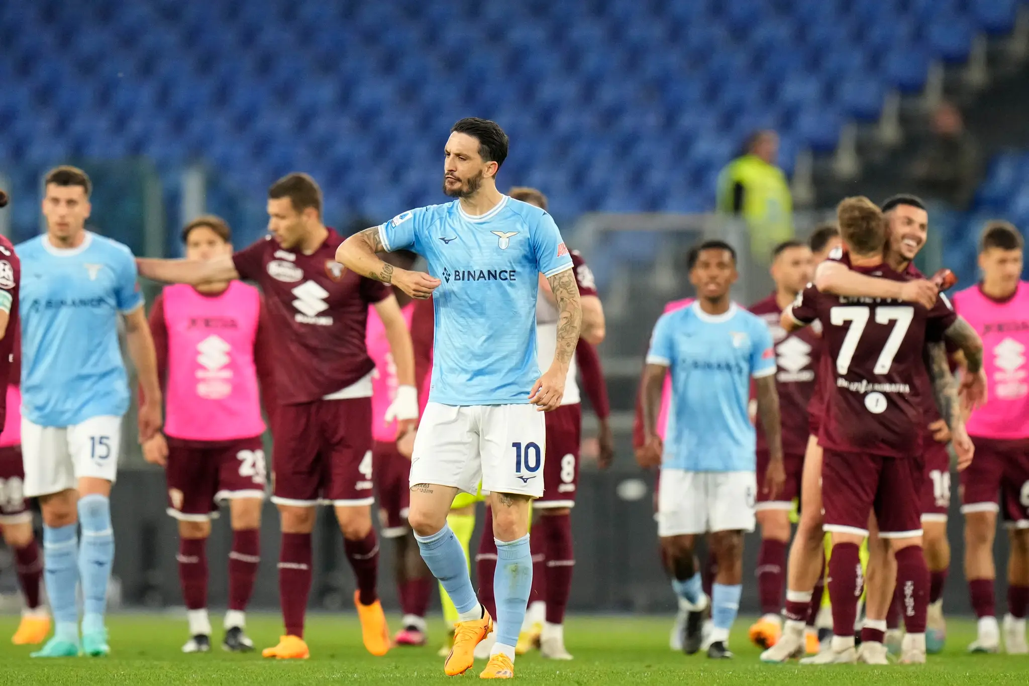 Hráč Lazia Rím Luis Alberto po prehre proti FC Turín.
