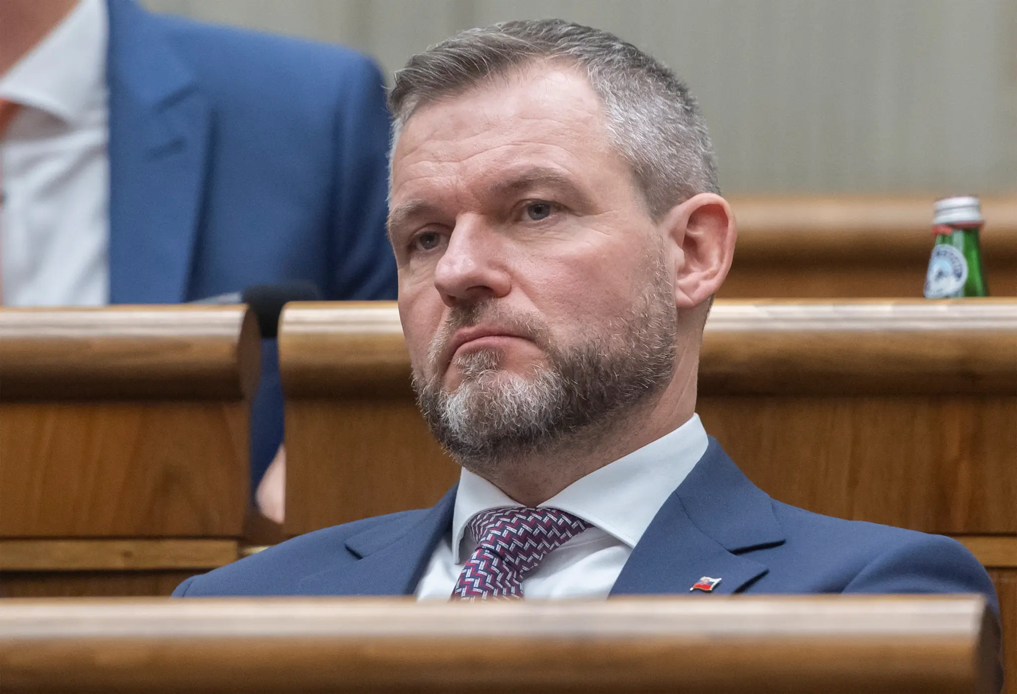 Mimoriadna schôdza k návrhu na vyslovenie nedôvery vláde