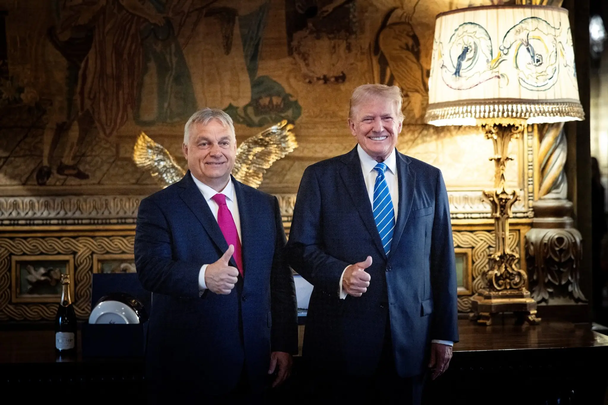 Viktor Orbán v rezidencii Donalda Trumpa počas ich júlového stretnutia.