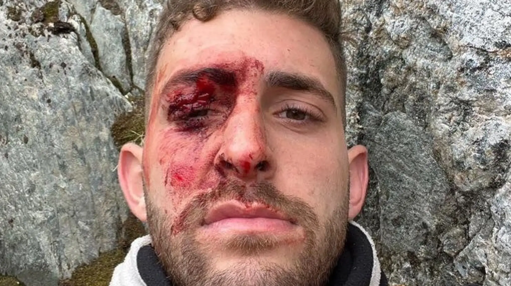 Pri Eitanovi Shakedovi (23) stáli počas výstupu na ľadovec všetci svätí.
