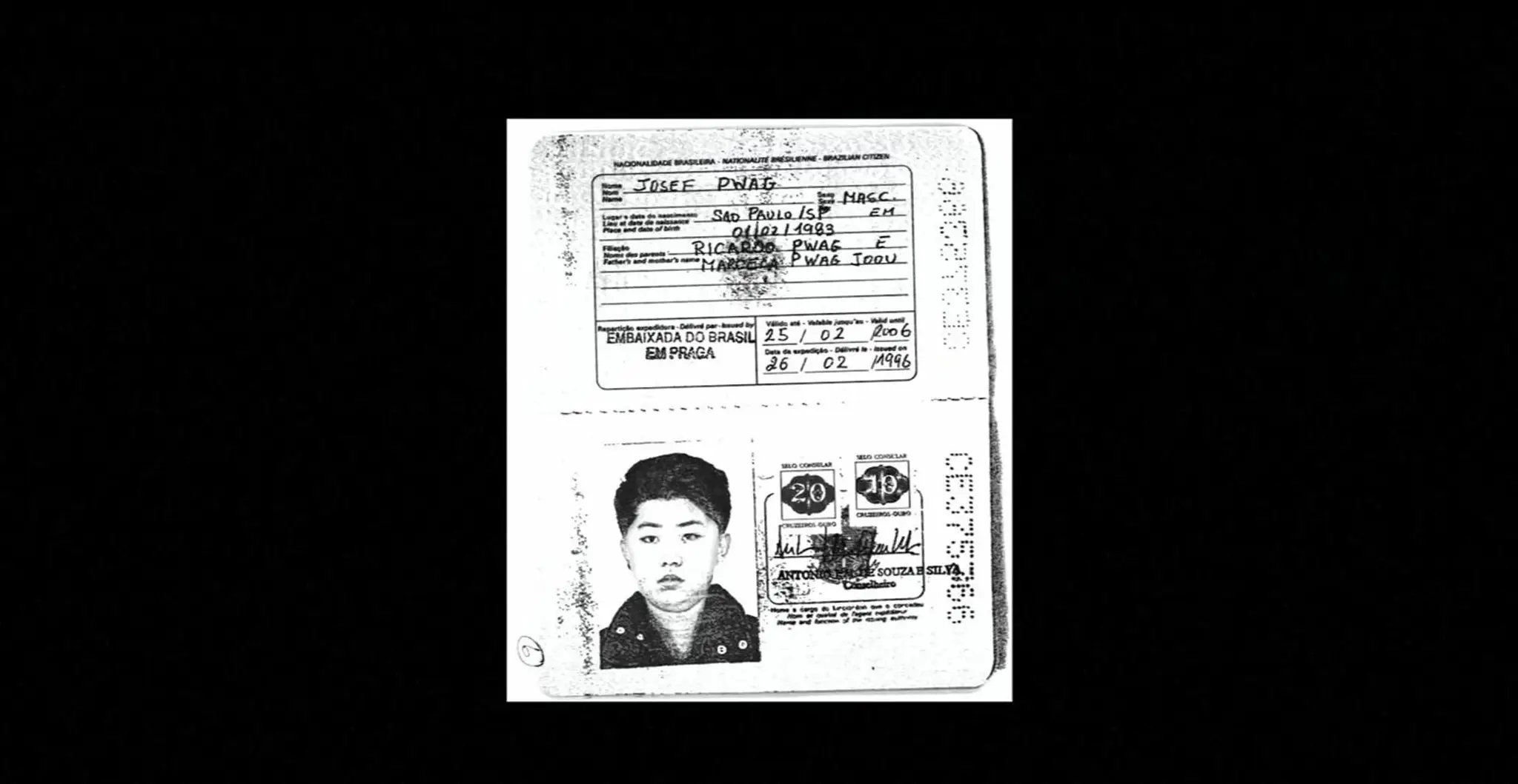 Cestovný doklad rovnakej krajiny Kim Čong-ila. 