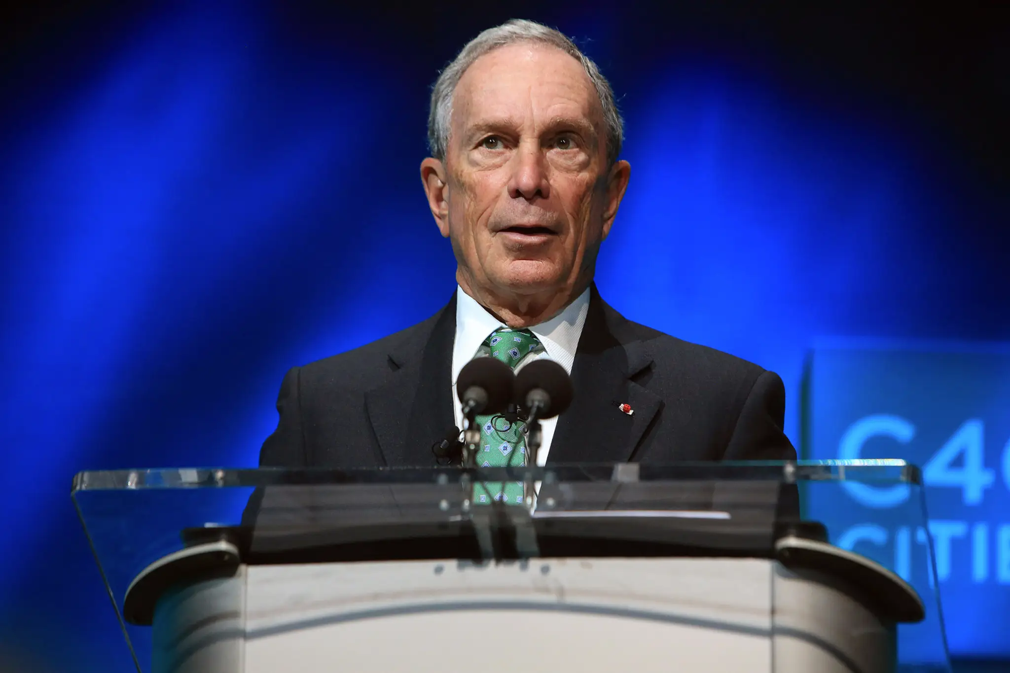 Na archívnej snímke z 3. decembra 2015 bývalý starosta New Yorku Michael Bloomberg 
