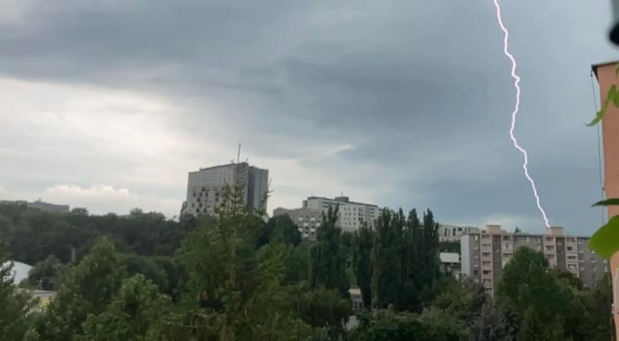 Búrka v Košiciach.