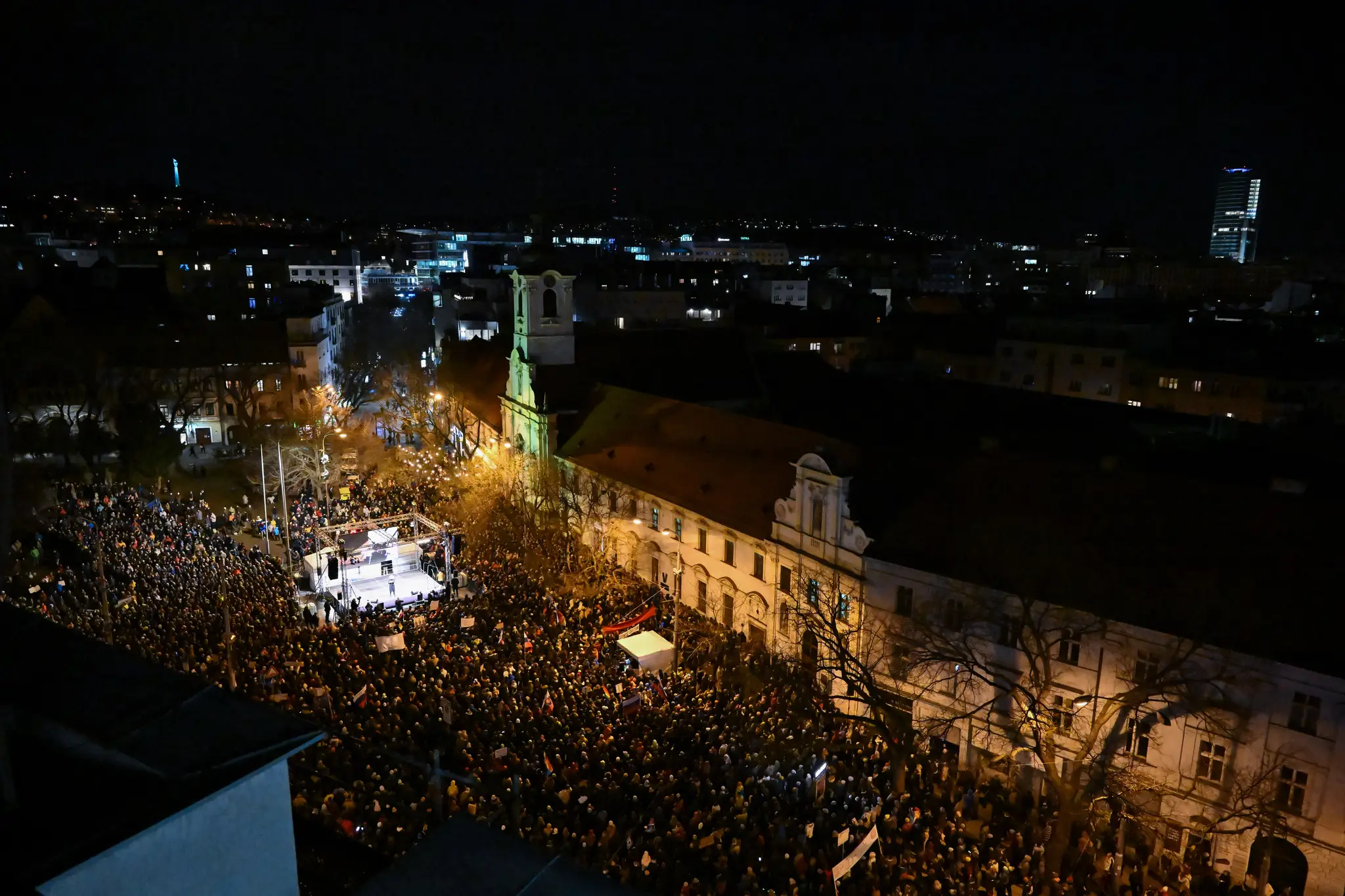 Opozičné protesty v Bratislave.