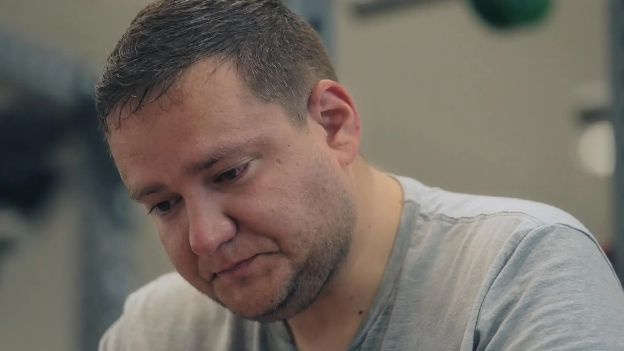 Michala čakalo na ceste za premenou mnoho výziev. Na jej konci došiel do úspešného cieľa.