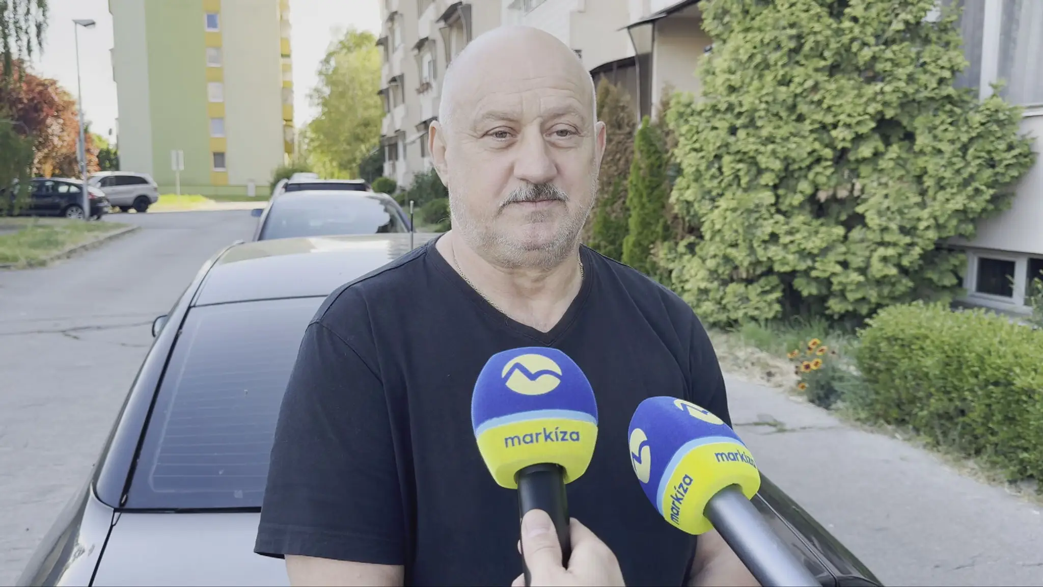 Sused atentátnika.