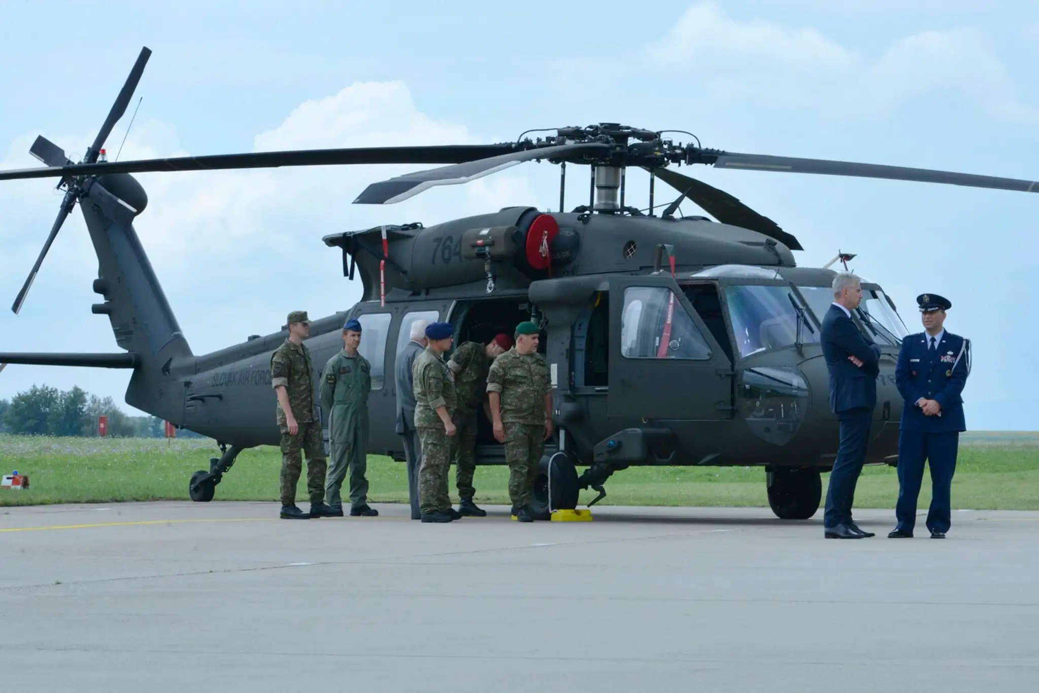 Vrtuľník Black Hawk.