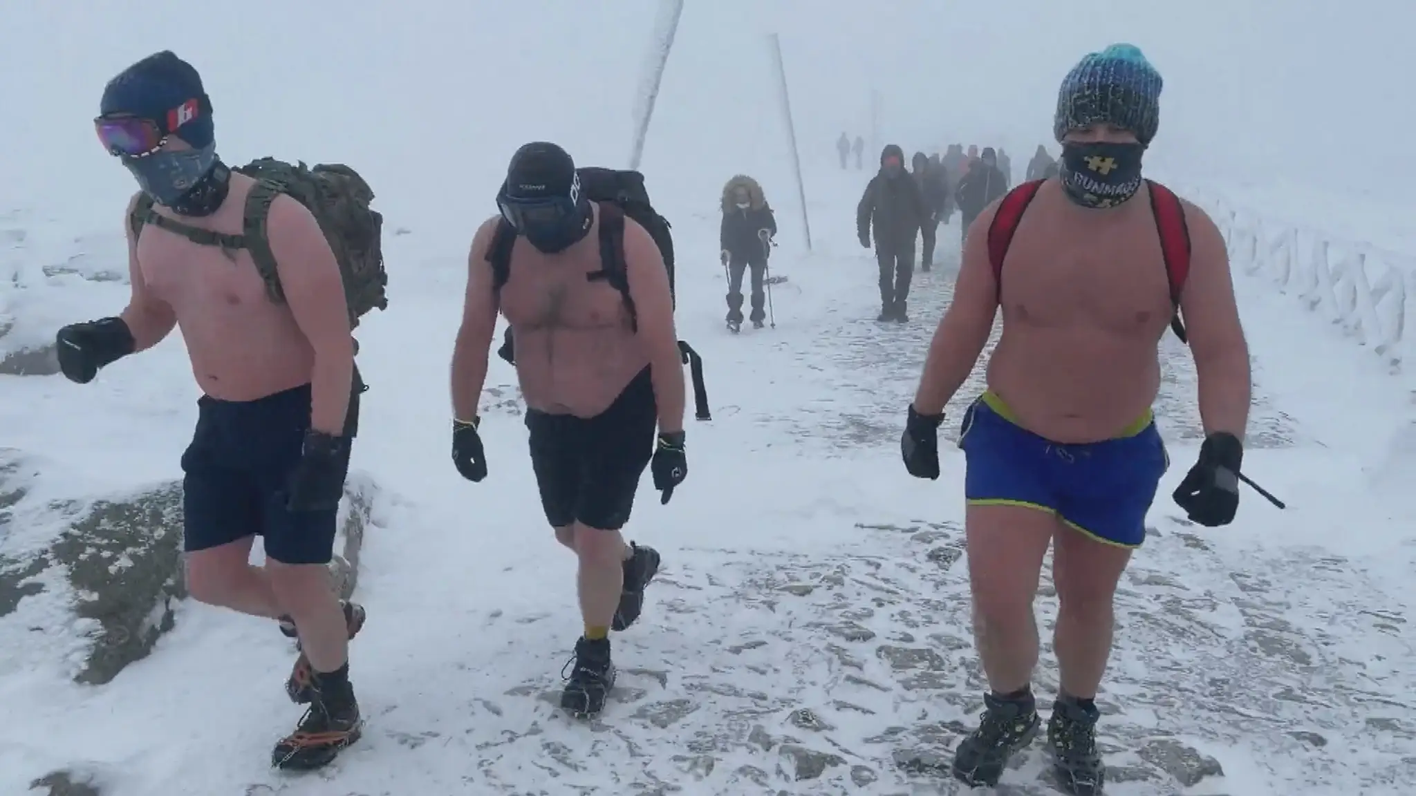 Otužilí turisti v Poľsku