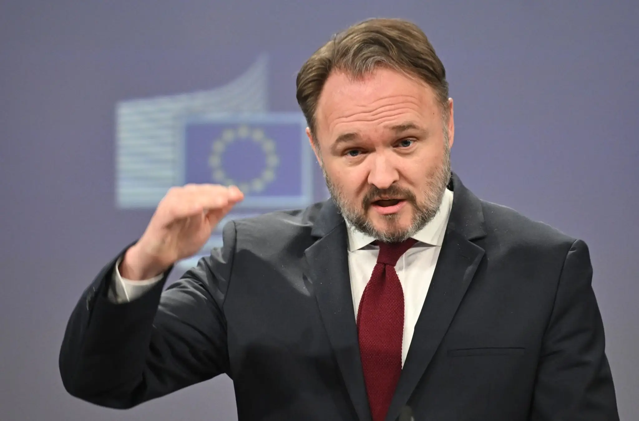  Eurokomisár pre energetiku a bývanie Dan Jorgensen. 