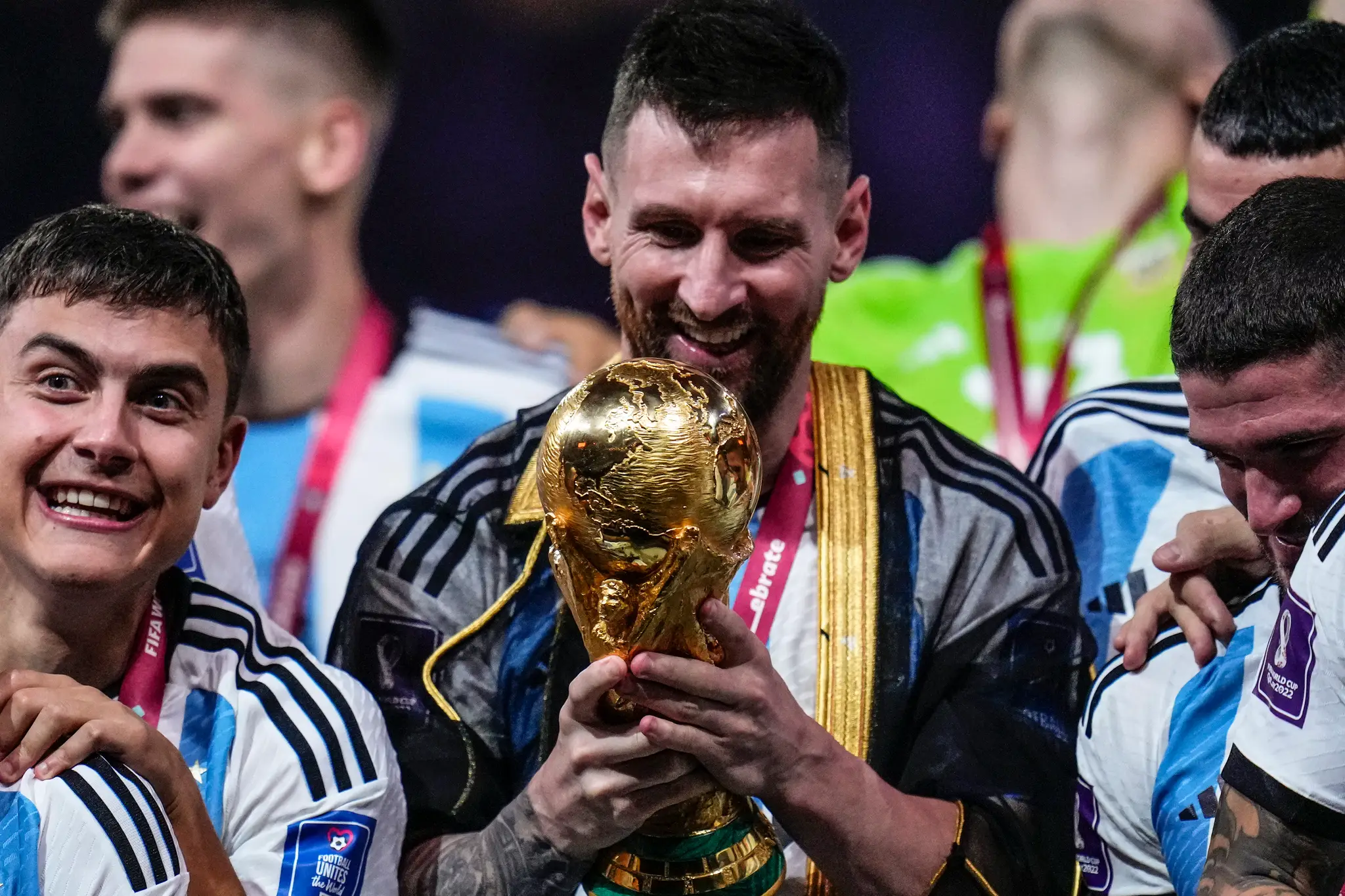Messi s vytúženou trofejou
