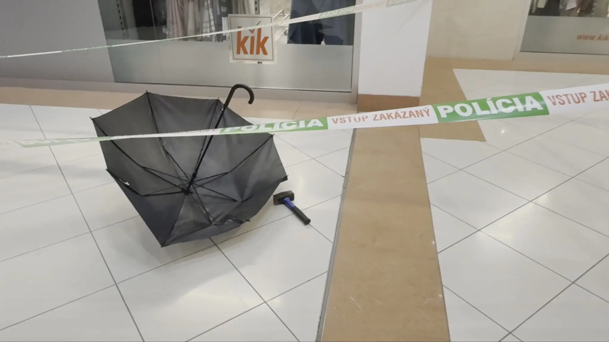 Lúpež v klenotníctve