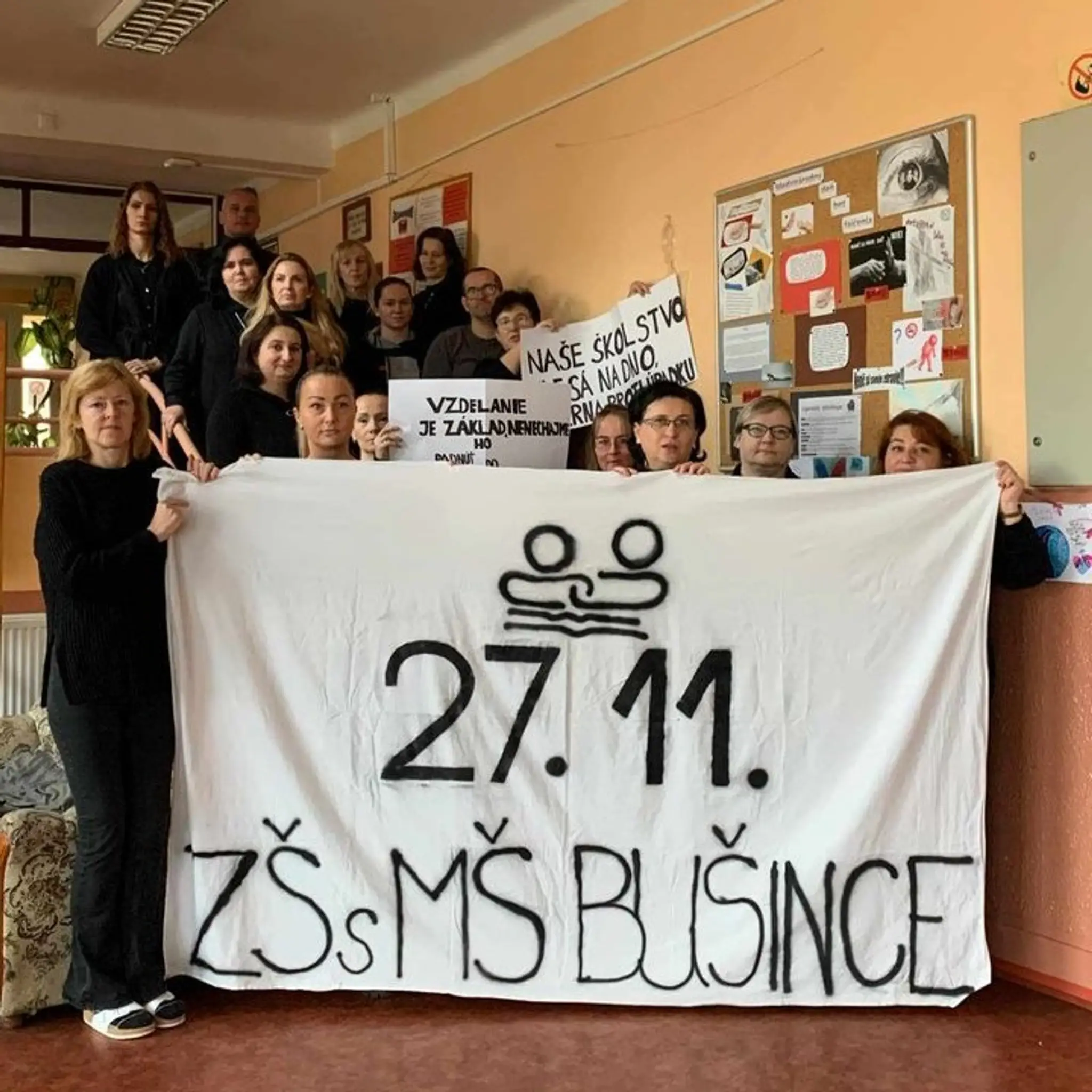 ZŠ s MŠ Bušince.
