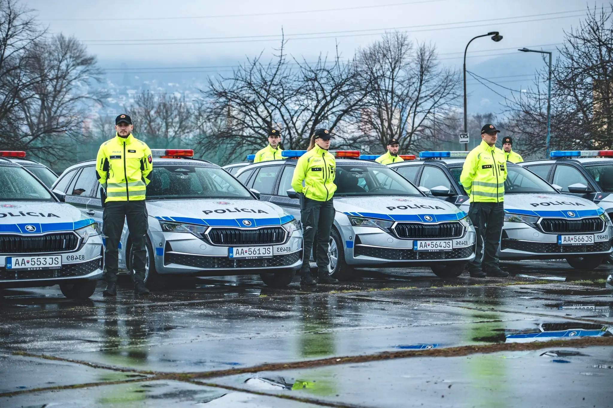 Nové policajné autá