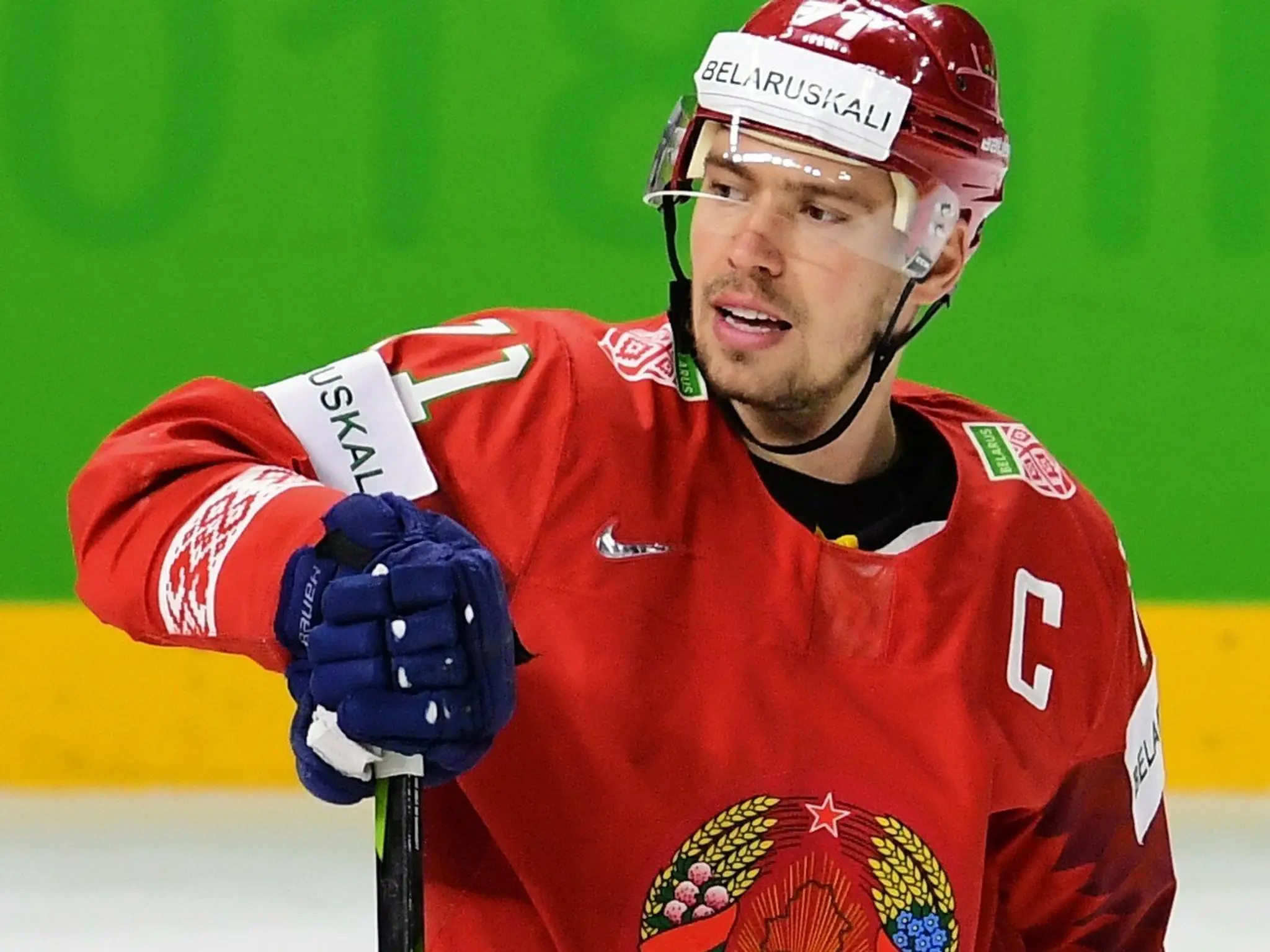 Kapitán Bieloruska Alexander Pavlovič.