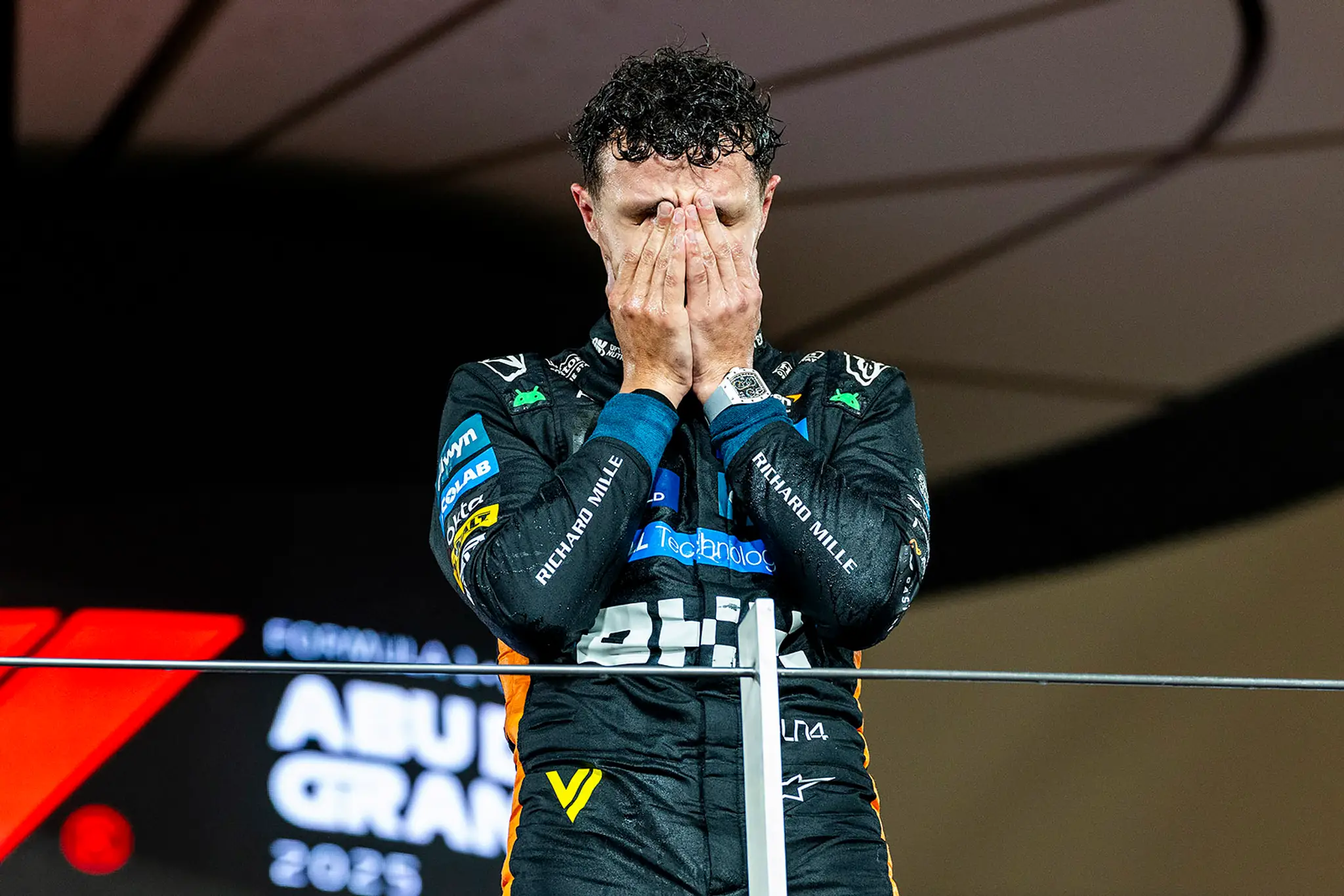 GALÉRIA: Max Verstappen robil, čo sa dalo, no F1 má nového majstra sveta. Norris po splnení sna neskrýval emócie