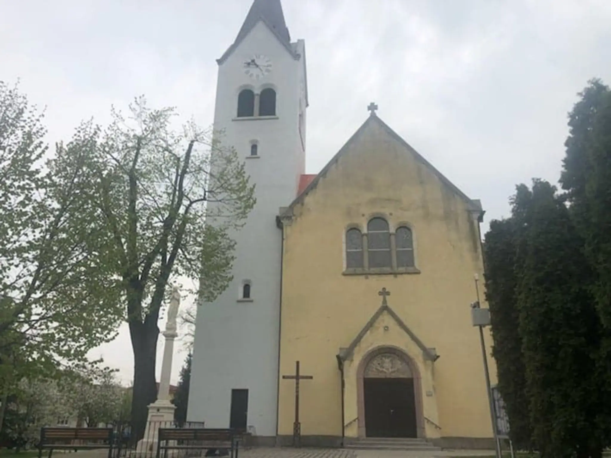 Nakoniec musel ukázať všetko