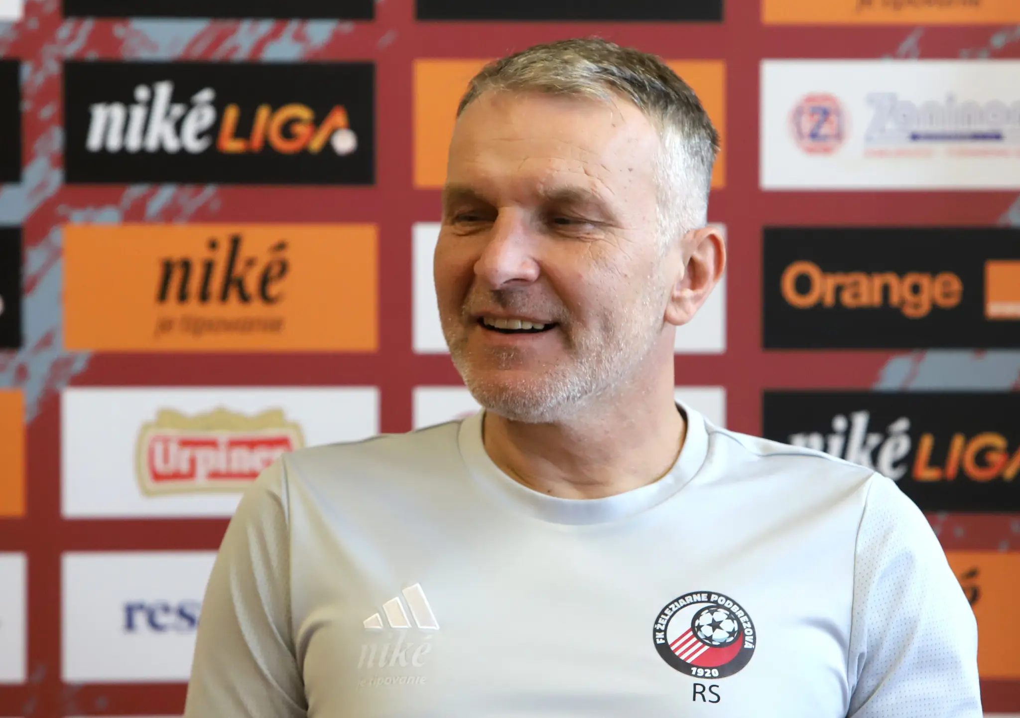 Roman Skuhravý