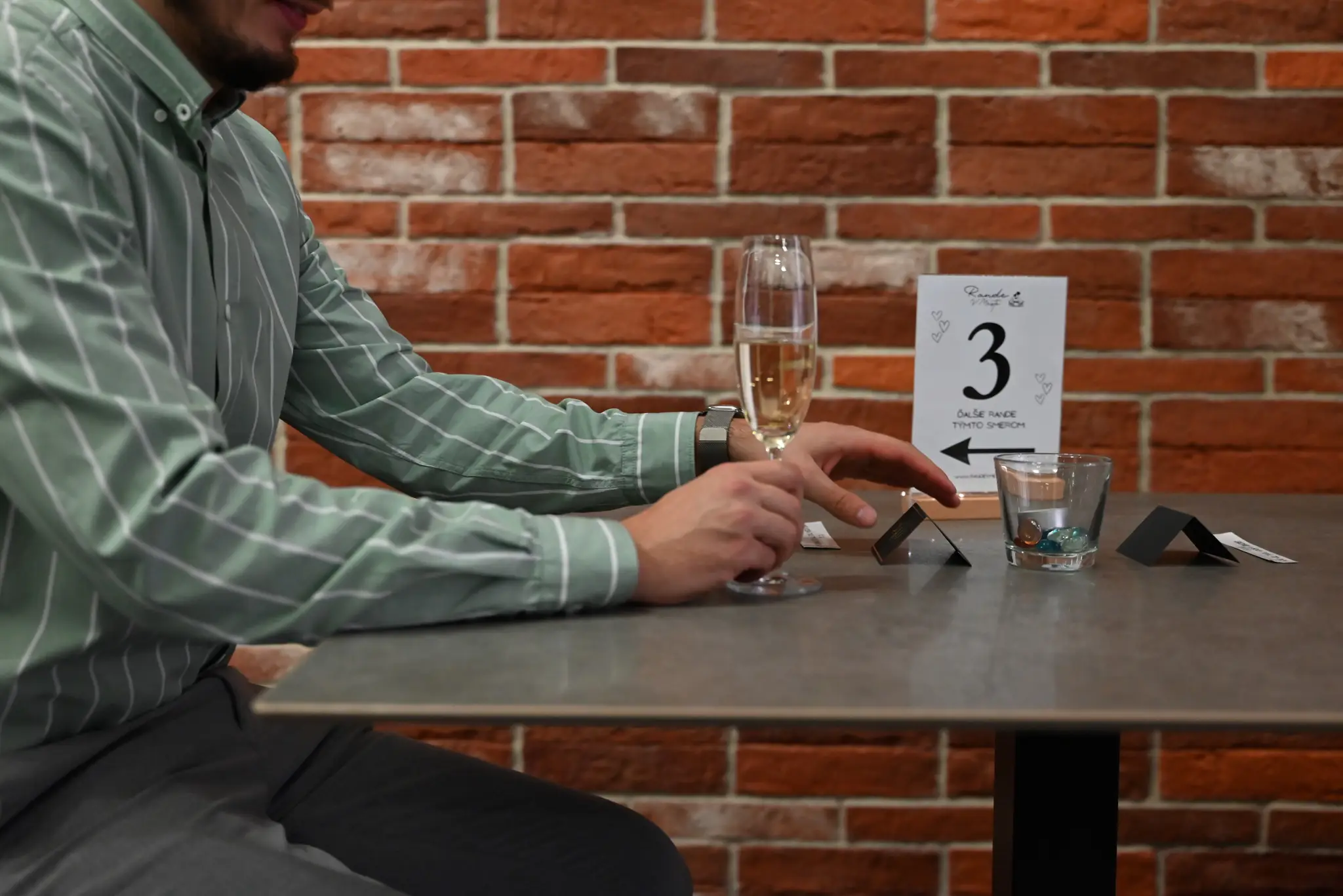 Speed dating.